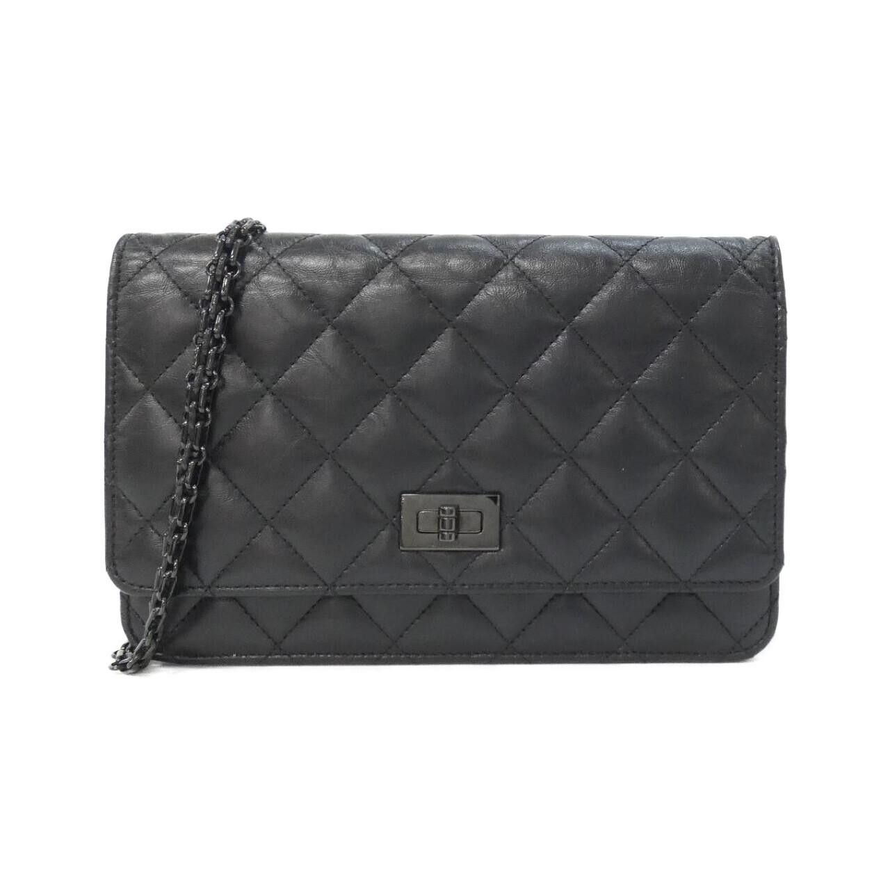 Chanel Chanel Chanel Lambskin Chain Wallet Leather Long Wallet 70328 DUTY FREE for USA Size ONE SIZE - 1 Thumbnail