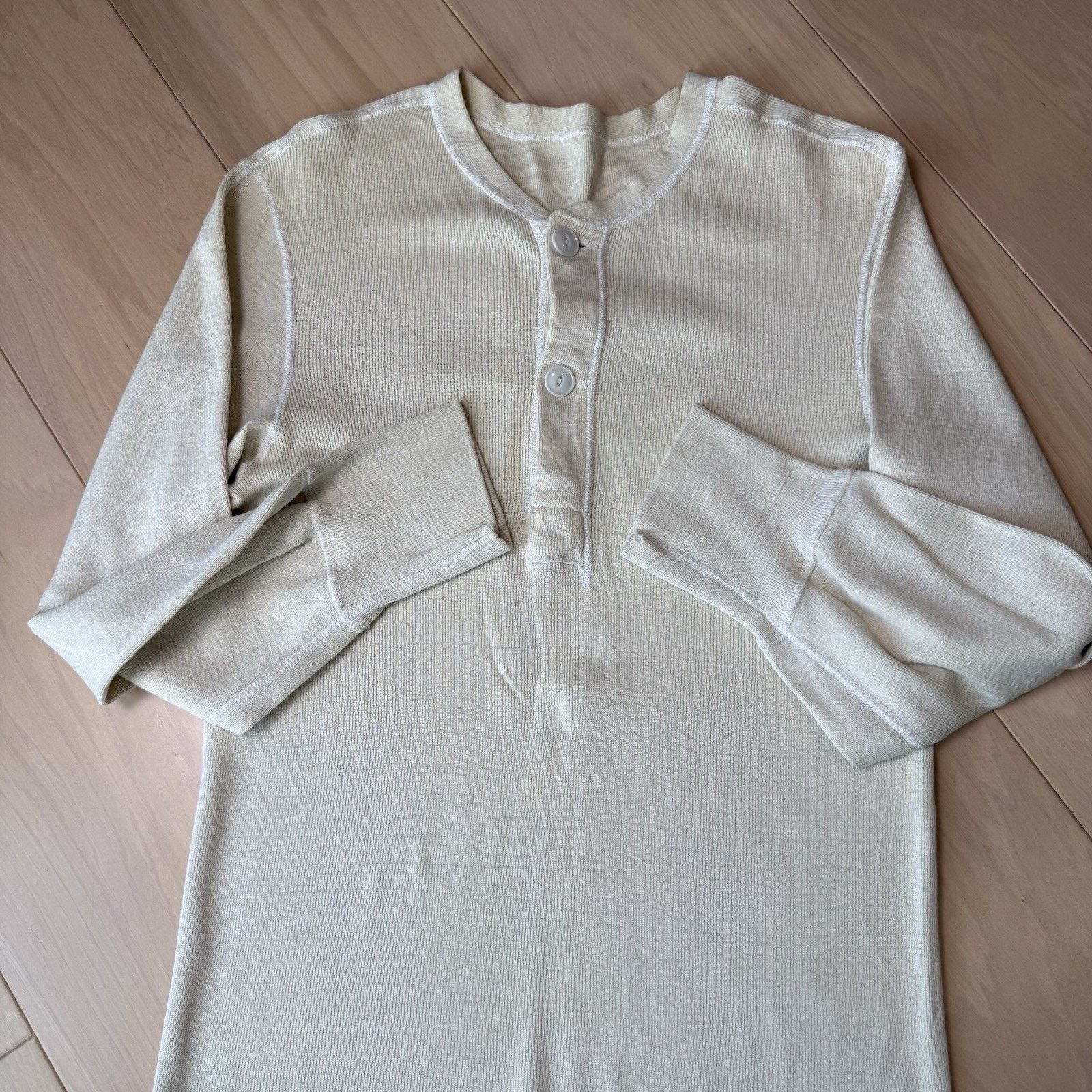 Vintage Vintage Military Thermal Shirt Medium Cream 60s Henley Size US M / EU 48-50 / 2 - 5 Thumbnail