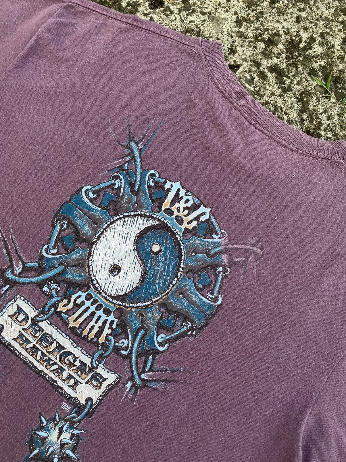 Vintage Vintage T&C Surf Designs Hawaii Tshirt Size US L / EU 52-54 / 3 - 5 Thumbnail