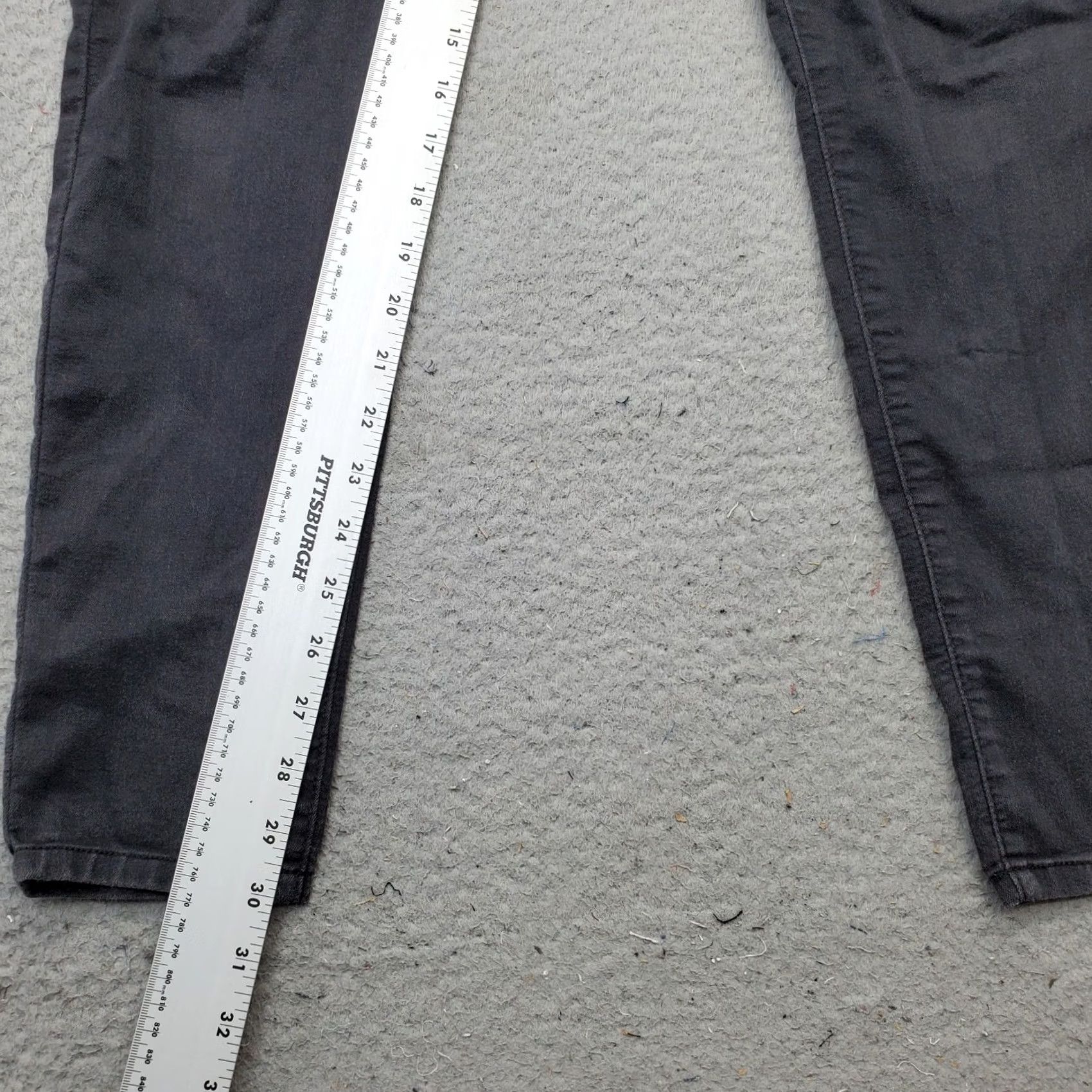 Vintage Flying Monkey Jeans Womens 30 Black Denim Dark Wash Mid Rise Straight Leg Size 30" / US 8 / IT 44 - 4 Thumbnail