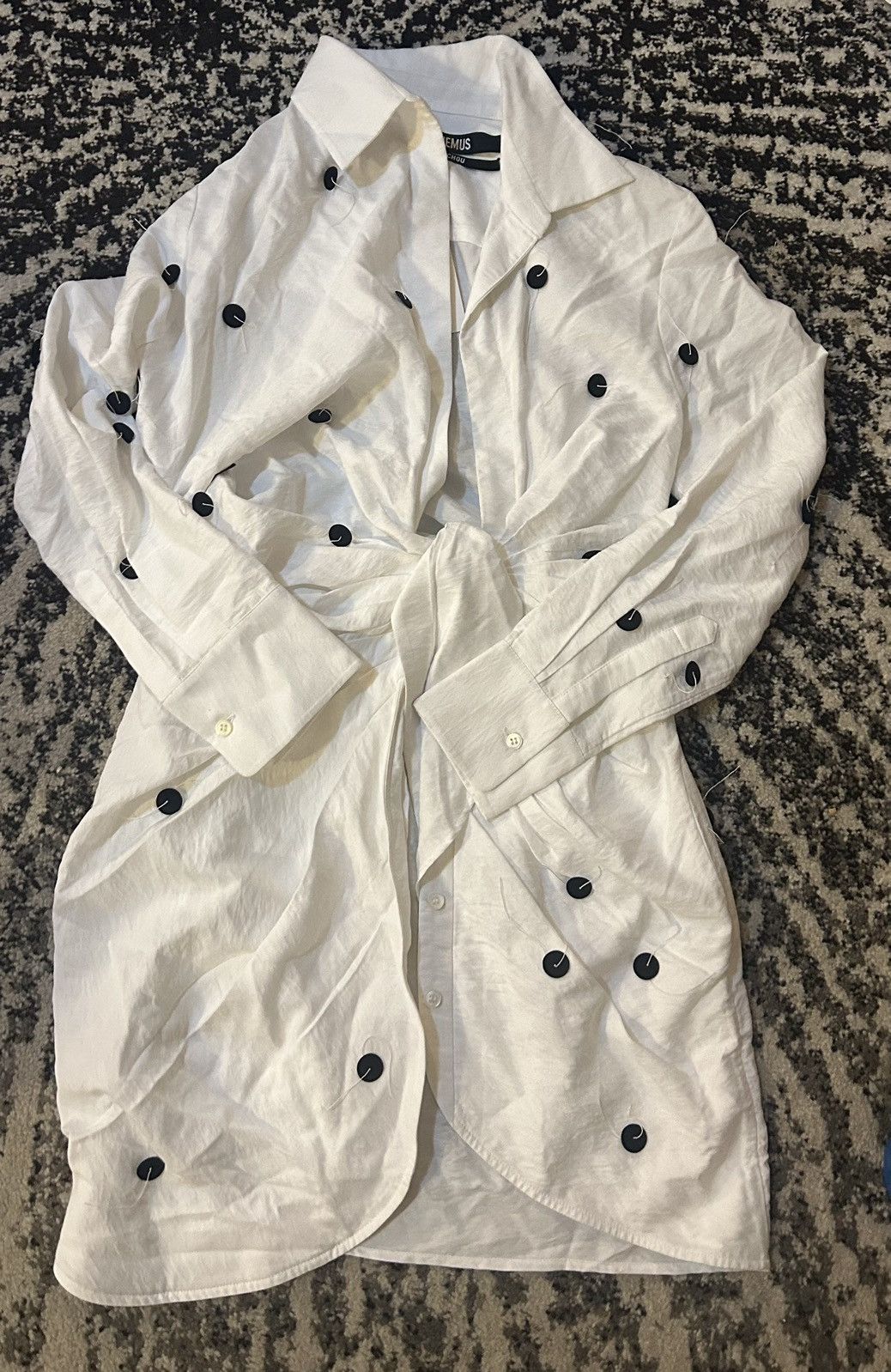 Jacquemus JACQUEMUS Bahia Brodée Twist-front Embellished Twill Dress Size XXS / US 00 / IT 34 - 4 Thumbnail