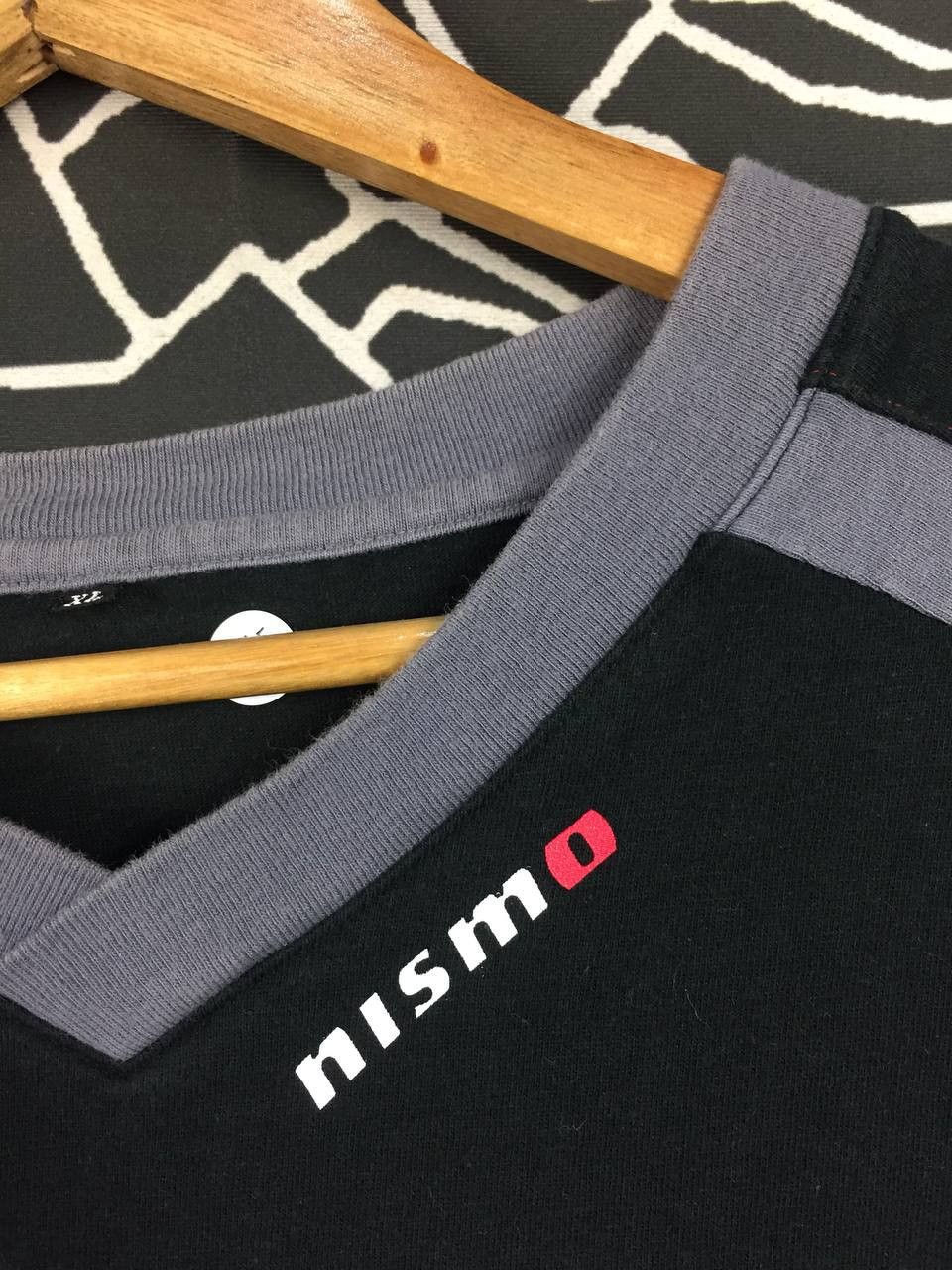 Japanese Brand Vtg Nismo Nissan Motorsports Racing Tech V-Neck Tee Size US L / EU 52-54 / 3 - 4 Thumbnail