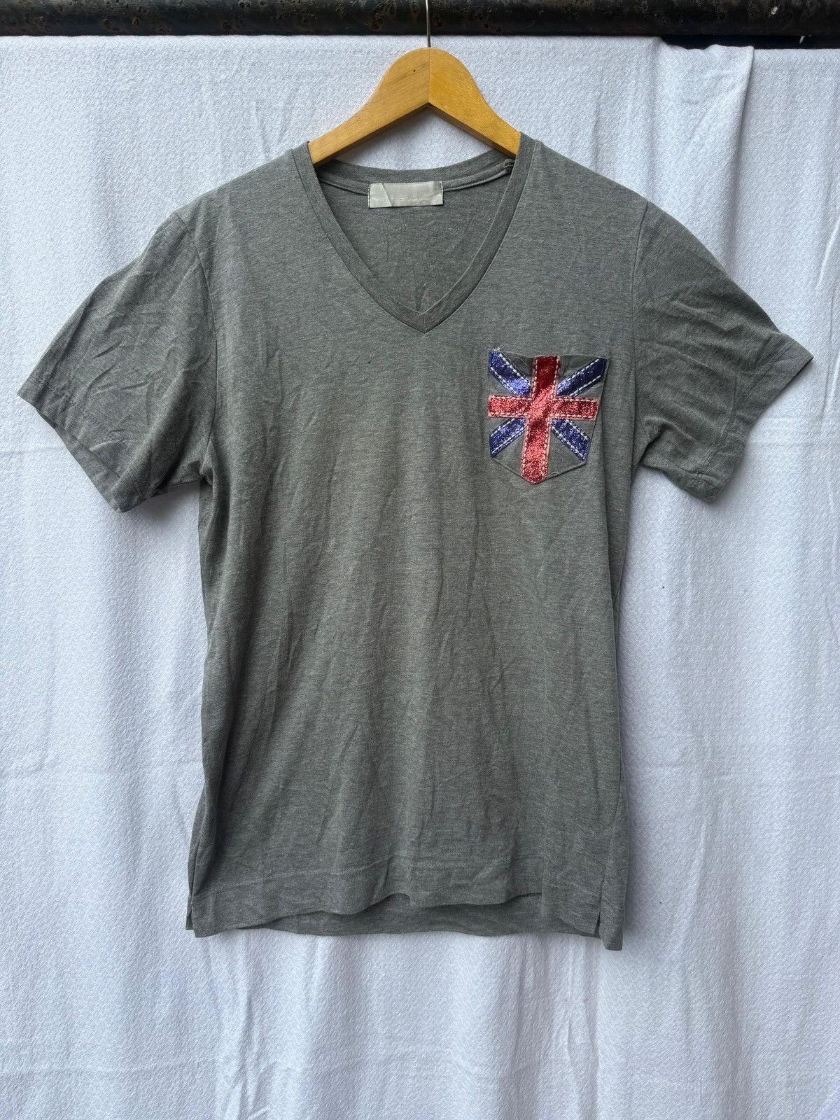 Japanese style britania pocket tee