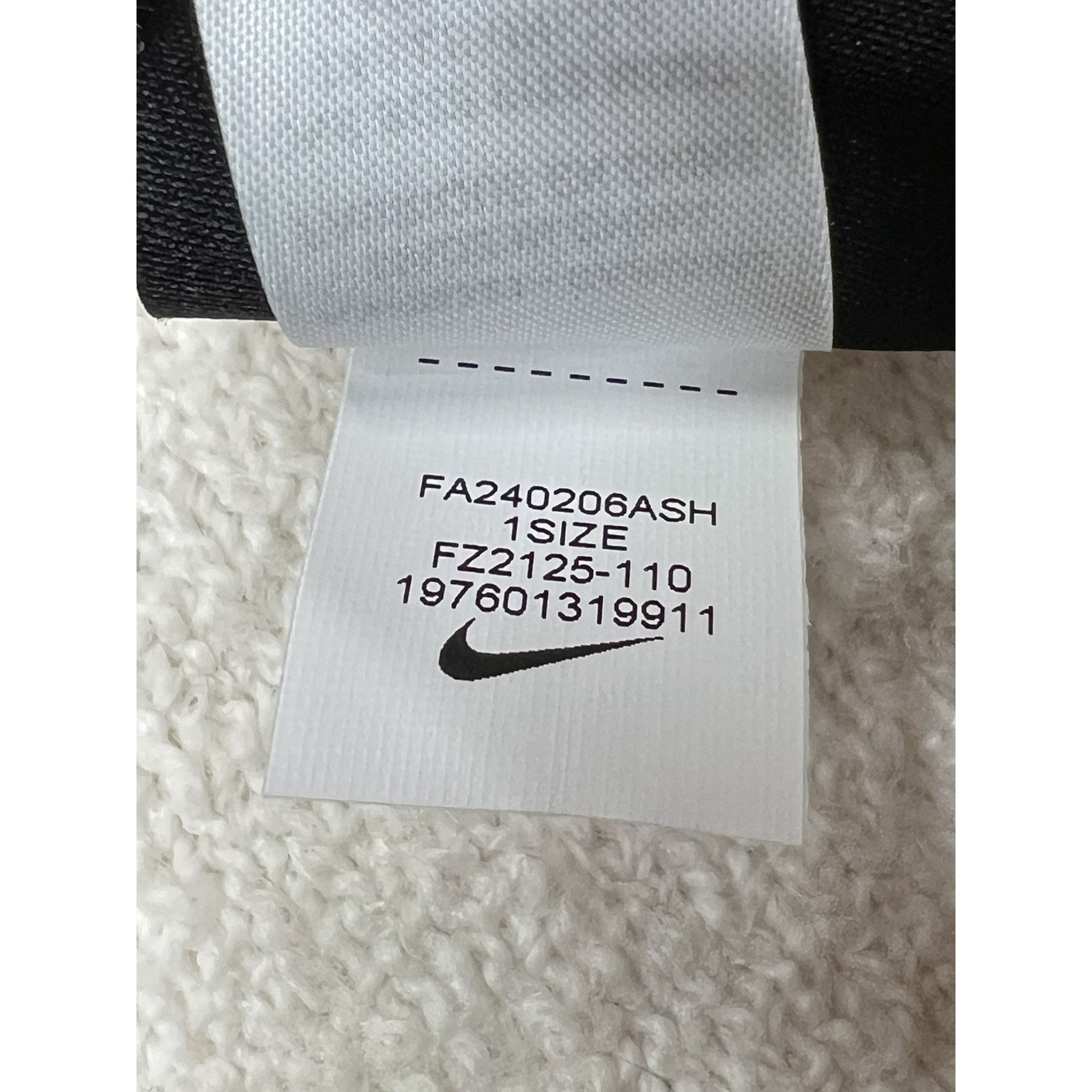 Nike Nike TC Cozy F24 L Peak Beanie Sports Casual Hat FZ2125-110 Size ONE SIZE - 5 Thumbnail