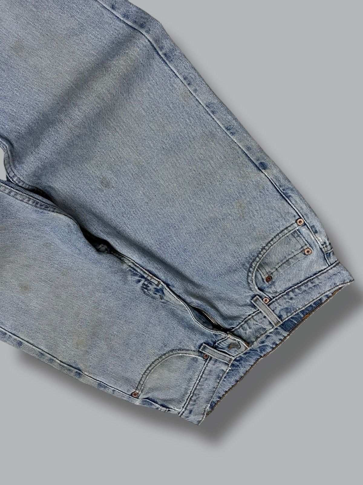 Levi's Vintage Clothing Vintage 1990s Designer Levis 550 Relaxed Fit Blue Denim Size US 28 / EU 44 - 7 Thumbnail