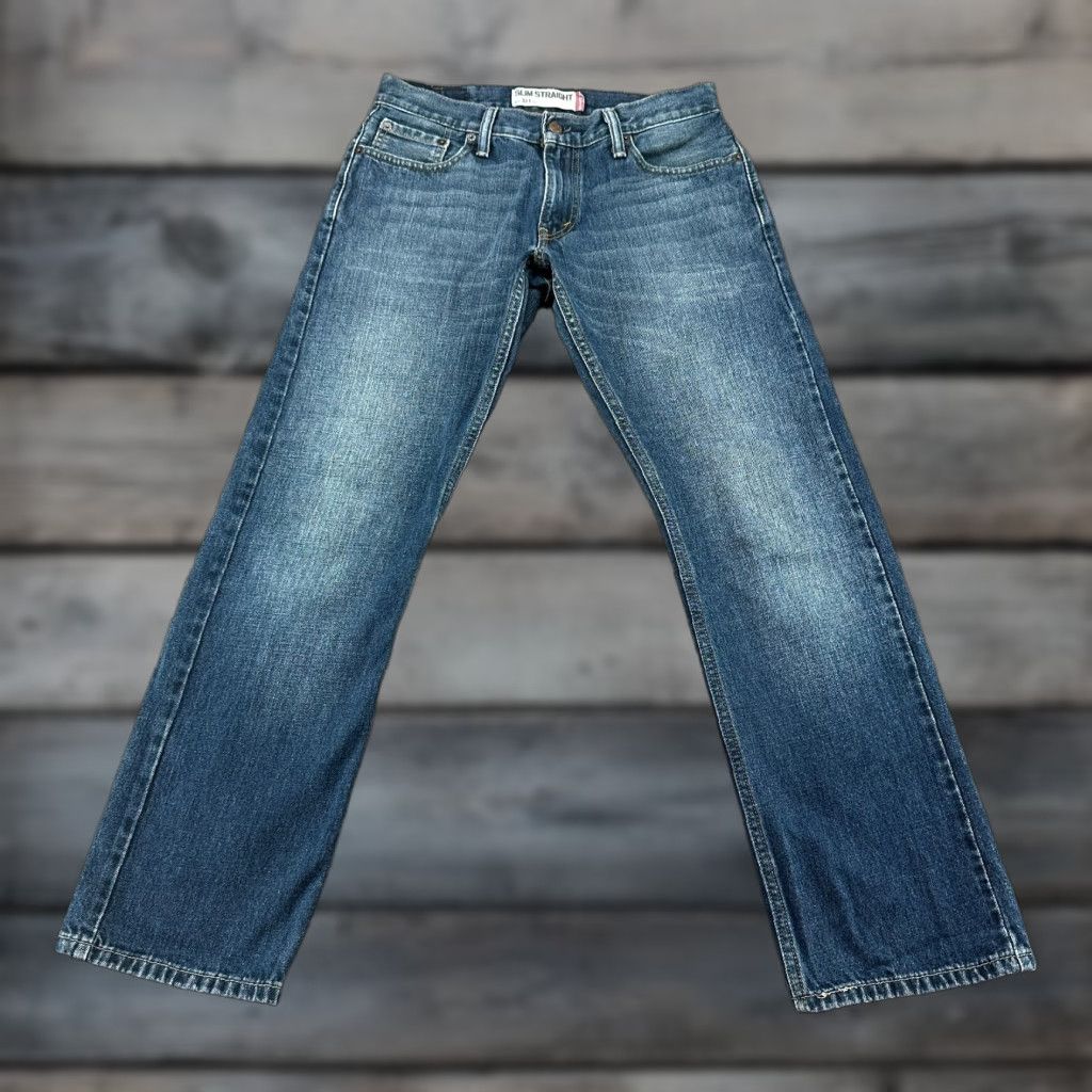 Levi's Levi's 514 Jeans Men 30x30 Blue Slim Straight Distressed Dark Wash Cotton 5-Pocket Denim Regular Waist 30in 30in Inseam Size US 30 / EU 46 - 1 Thumbnail