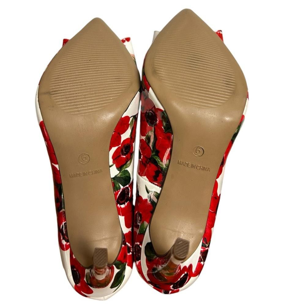 Designer Betsy Johnson l Fruit Floral Patent Pumps Size 6 Size US 6 / IT 36 - 9 Thumbnail