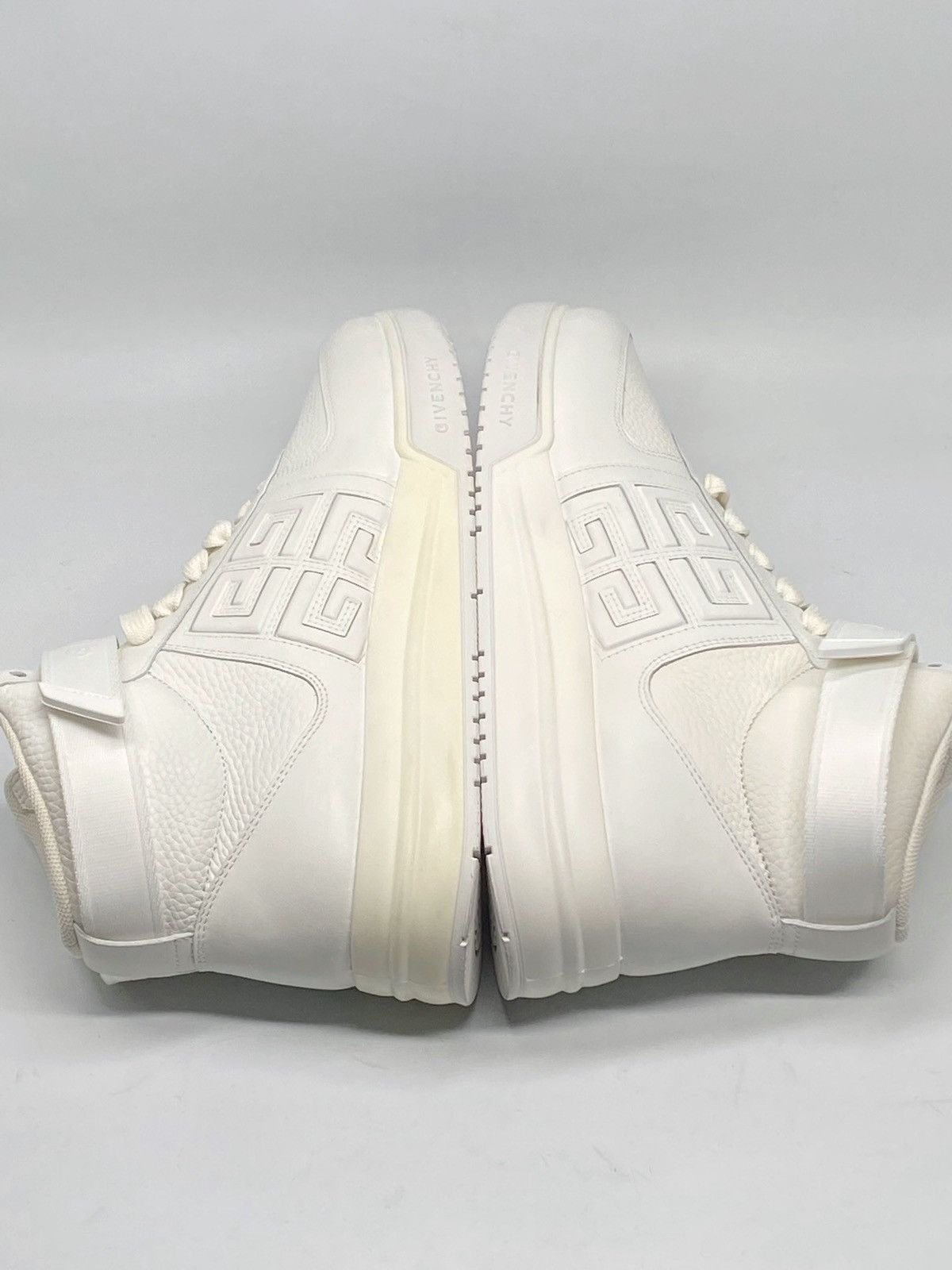Givenchy Givenchy G4 High Top Leather Sneakers size 42/us size 9 Size US 9 / EU 42 - 11 Thumbnail