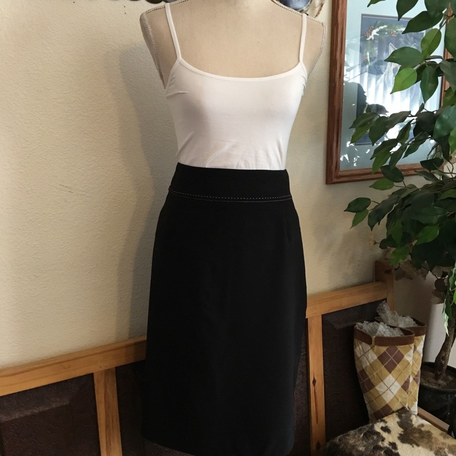 Other Massini stretch stitch detail jacket and skirt set Size M / US 6-8 / IT 42-44 - 2 Thumbnail
