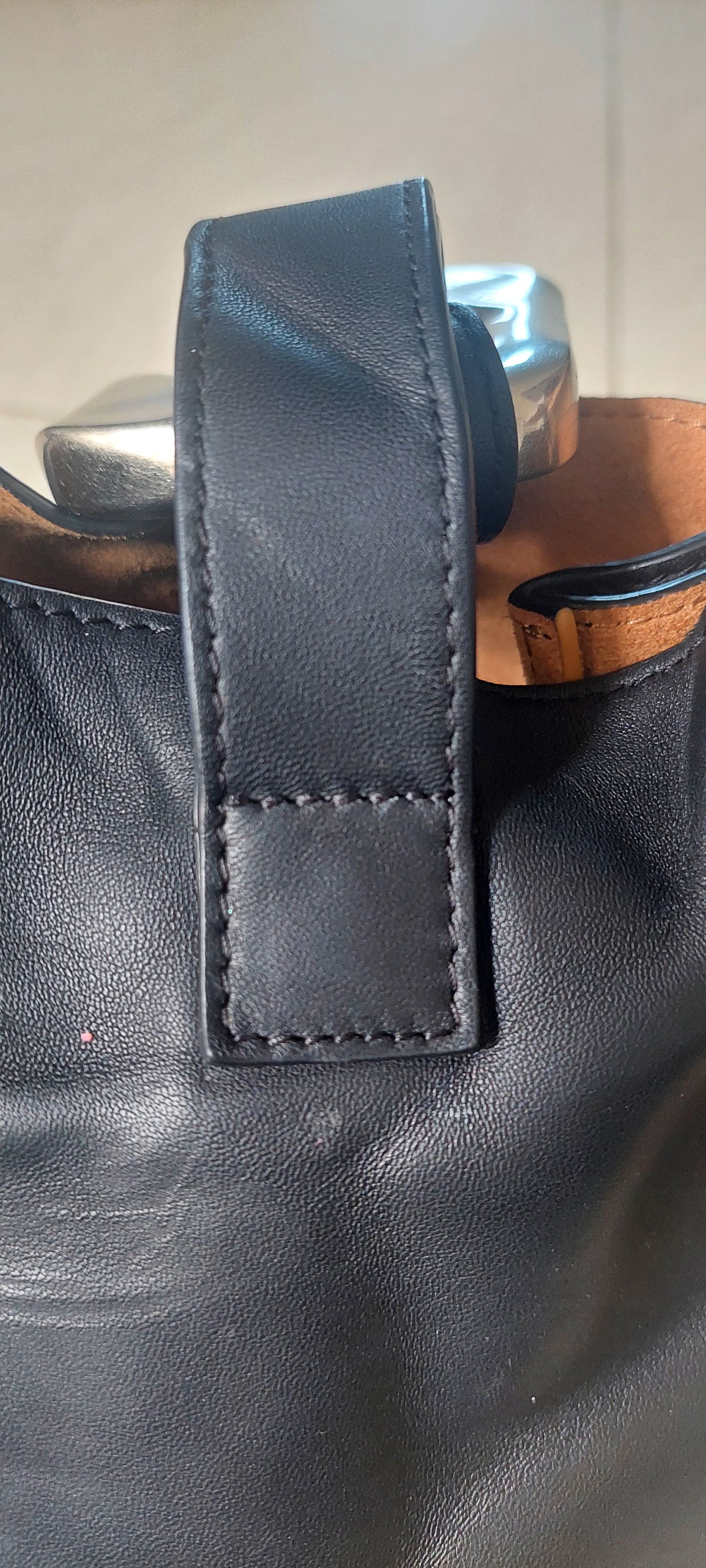 Bottega Veneta Bottega Veneta Ring Bucket Leather Size ONE SIZE - 13 Thumbnail