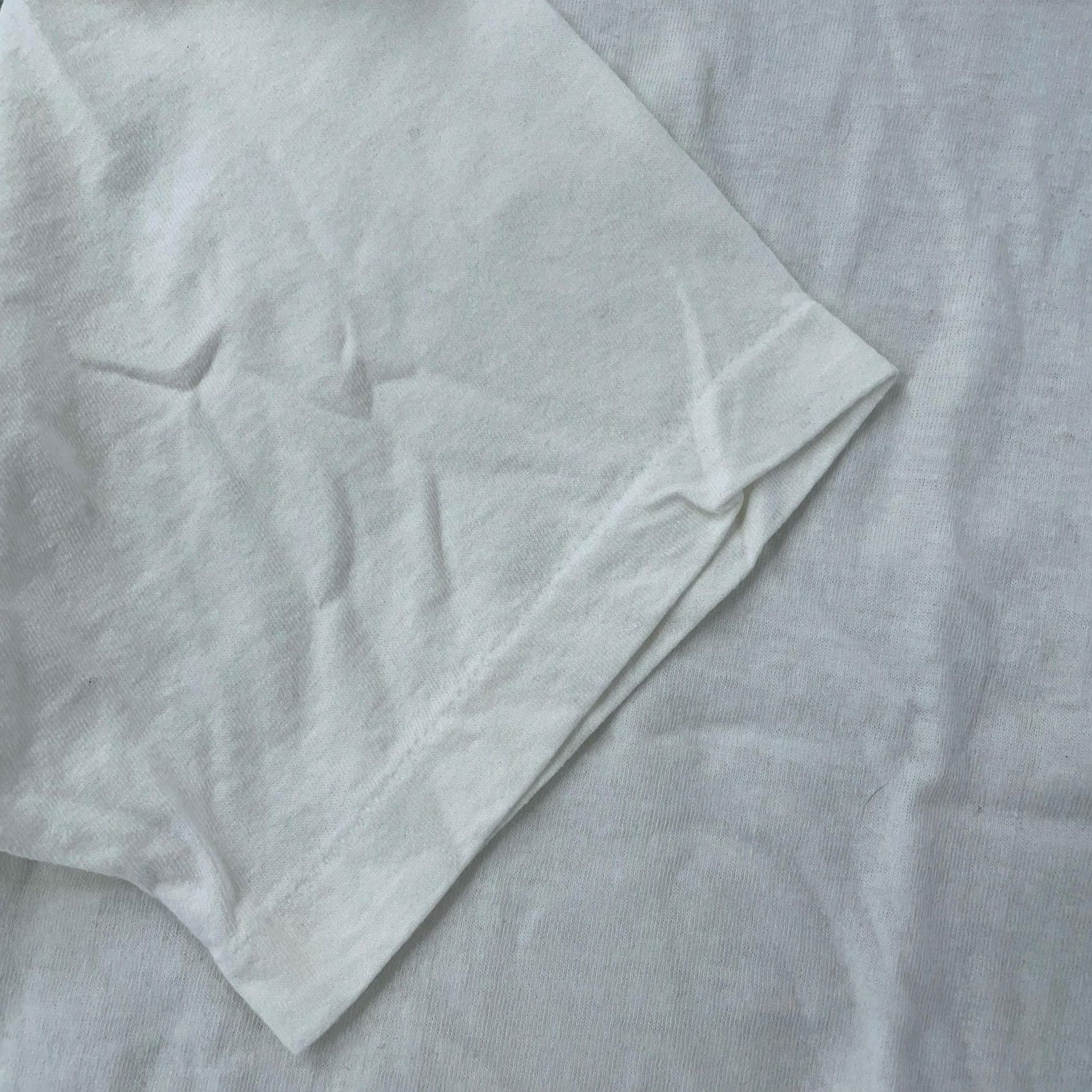 Hanes VINTAGE Hanes Shirt Men M White Crew Neck Short Sleeve Cotton Basic Tee Size US M / EU 48-50 / 2 - 4 Thumbnail