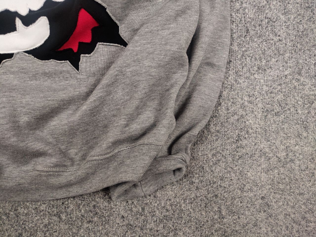 Nike Vintage Nike USA Custom Skeleton Oversized Sweatshirt Y2K Size US S / EU 44-46 / 1 - 8 Thumbnail