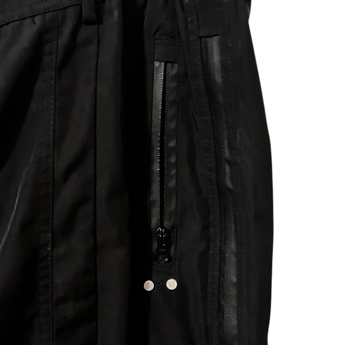 FAR FROM WHAT × Japanese Brand Far From What (Far Archive) Curve Zip Track Pants Size XXL Size US 36 / EU 52 - 3 Thumbnail
