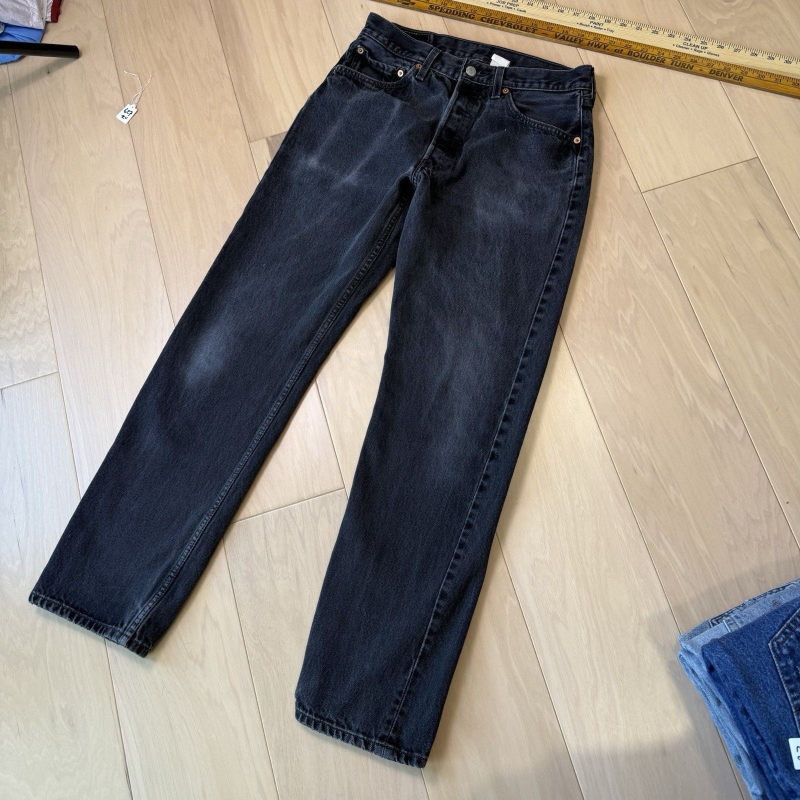 Levi's Vintage Levis 501 Jeans 30 Black 90s Straight Leg Denim Size US 30 / EU 46 - 11 Thumbnail