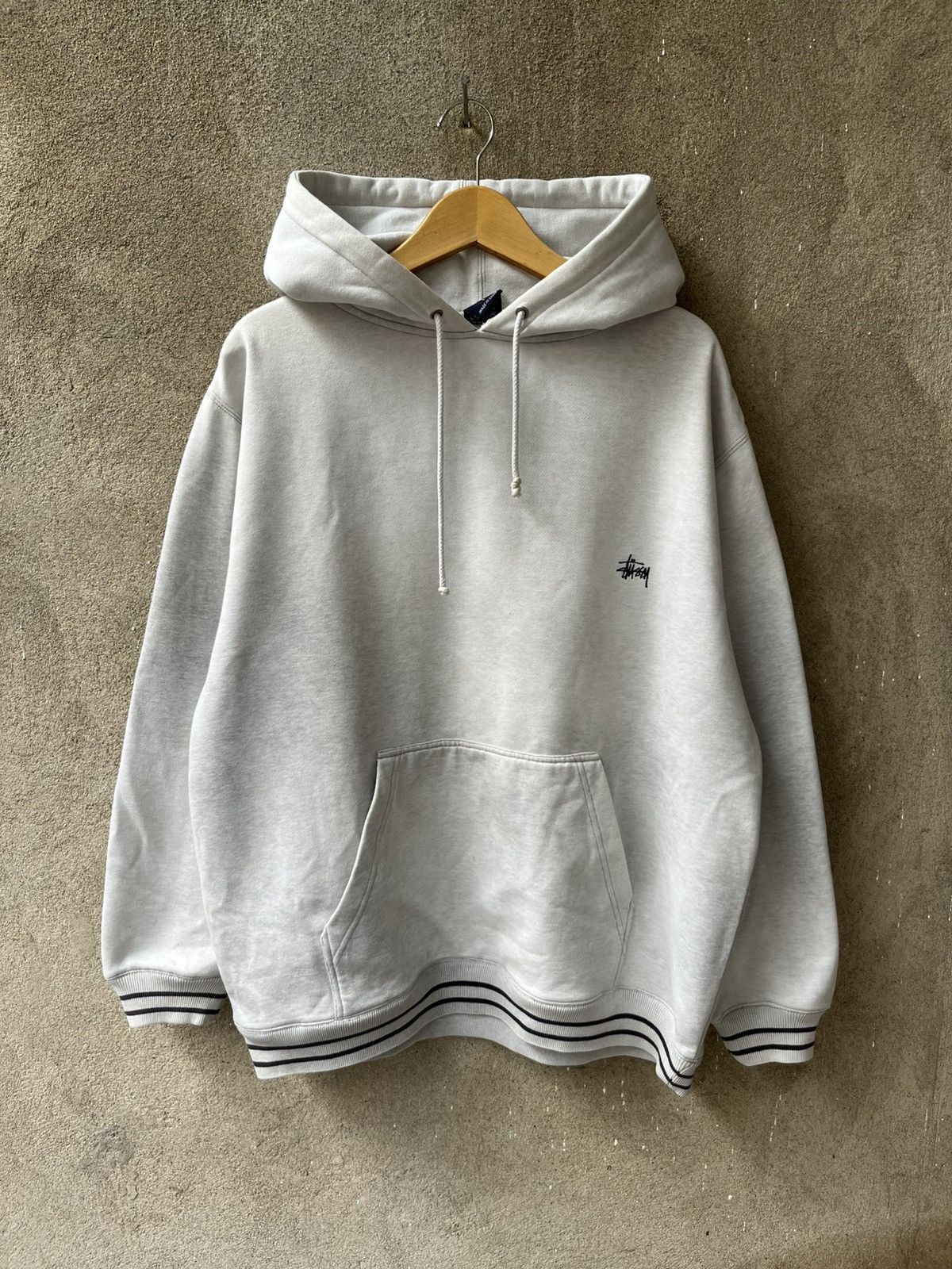 Stussy Vintage 1990s stussy hoodie basic sunfaded Size US L / EU 52-54 / 3 - 1 Thumbnail