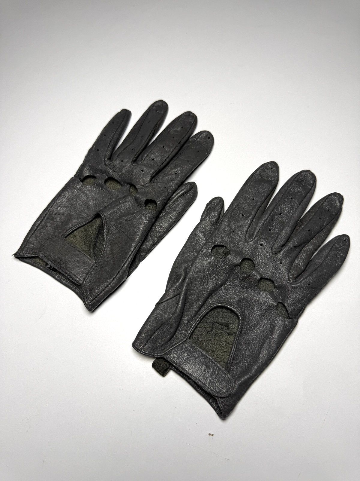 Seditionaries grey leather driving gloves Size ONE SIZE - 2 Thumbnail