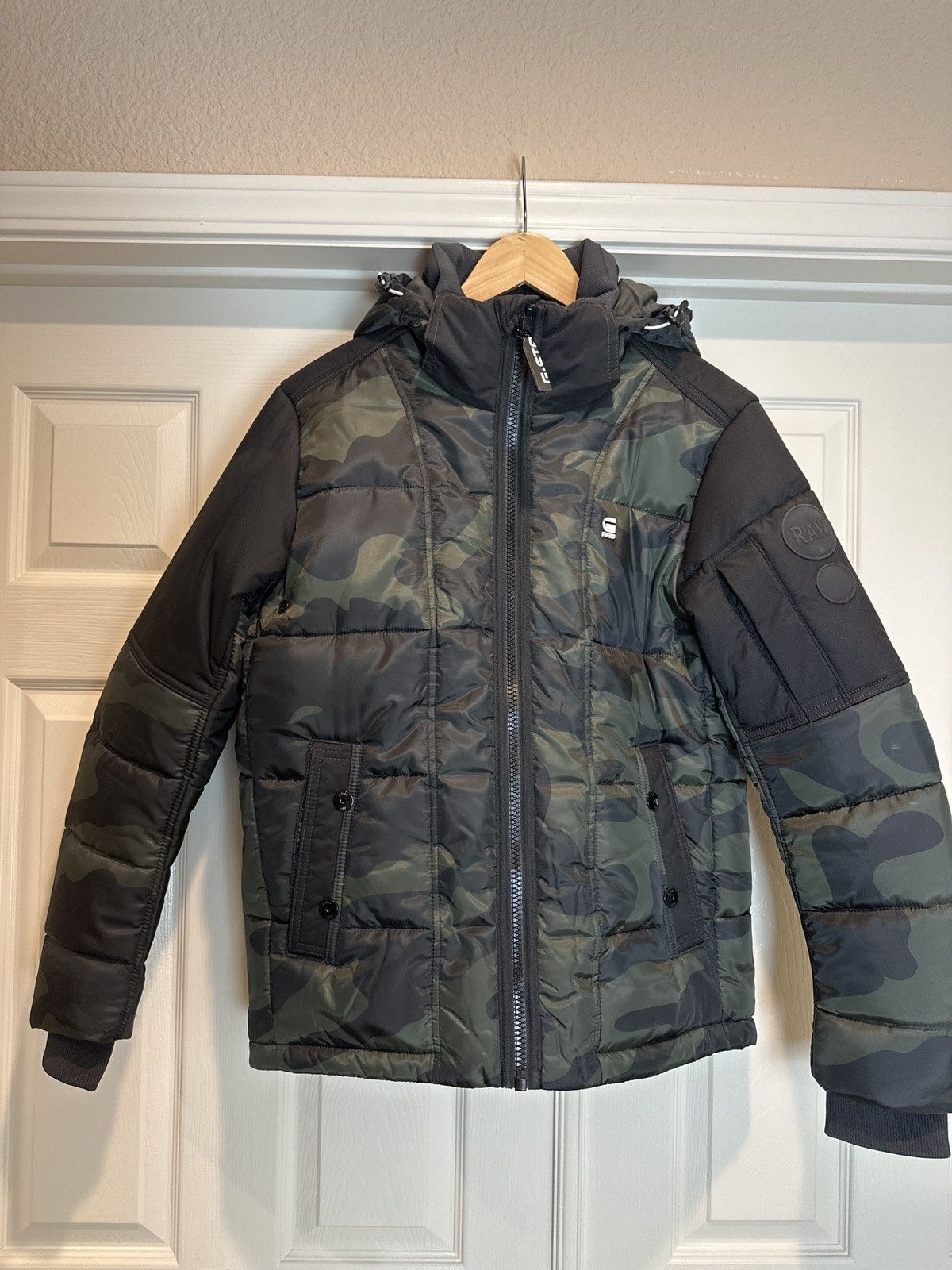 G-Star BNWOT G-star Raw Black + Camo Puffer with Hood Size US S / EU 44-46 / 1 - 1 Thumbnail