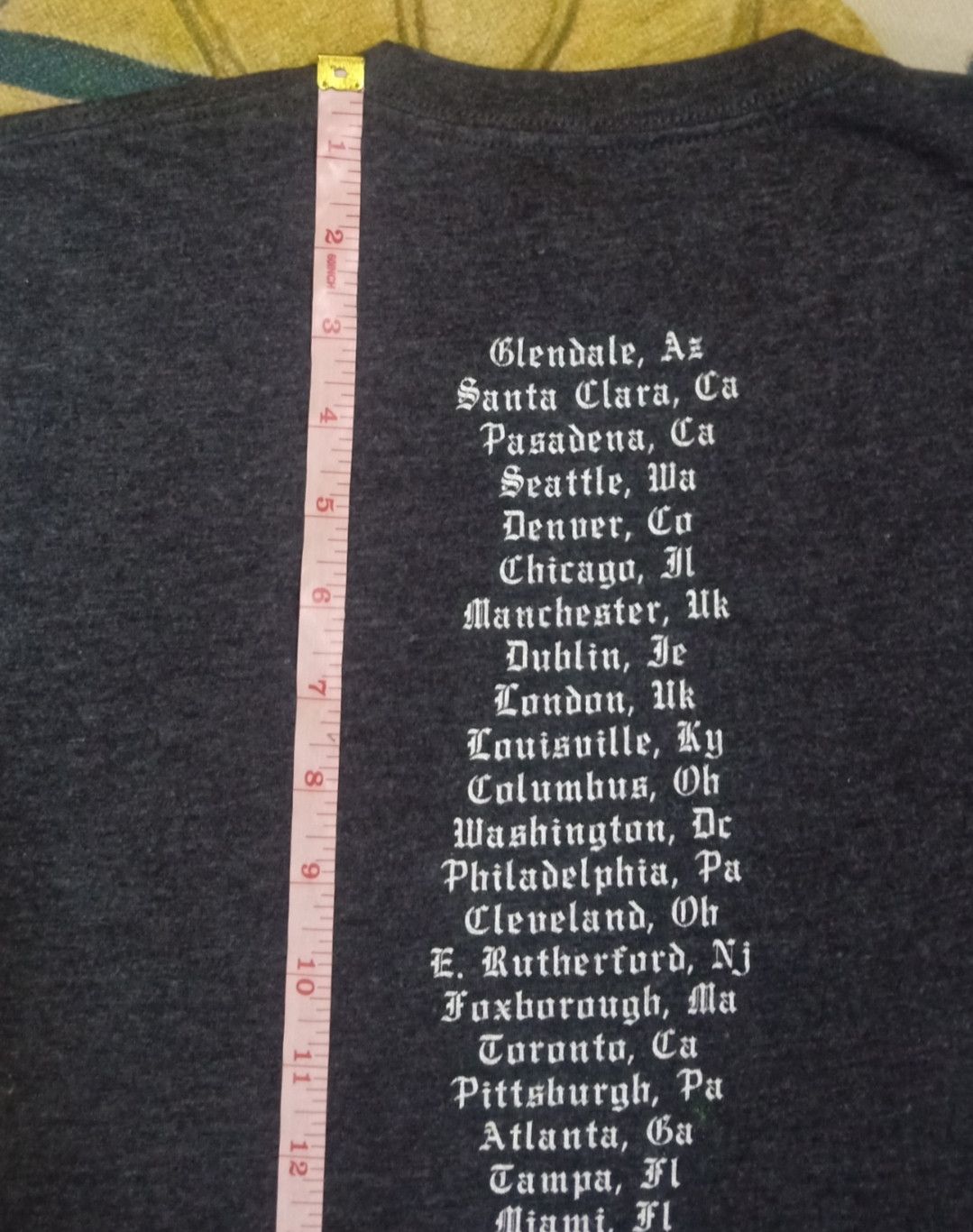 Band Tees Taylor Swift Reputation Stadium Tour T-shirt Size US S / EU 44-46 / 1 - 15 Thumbnail