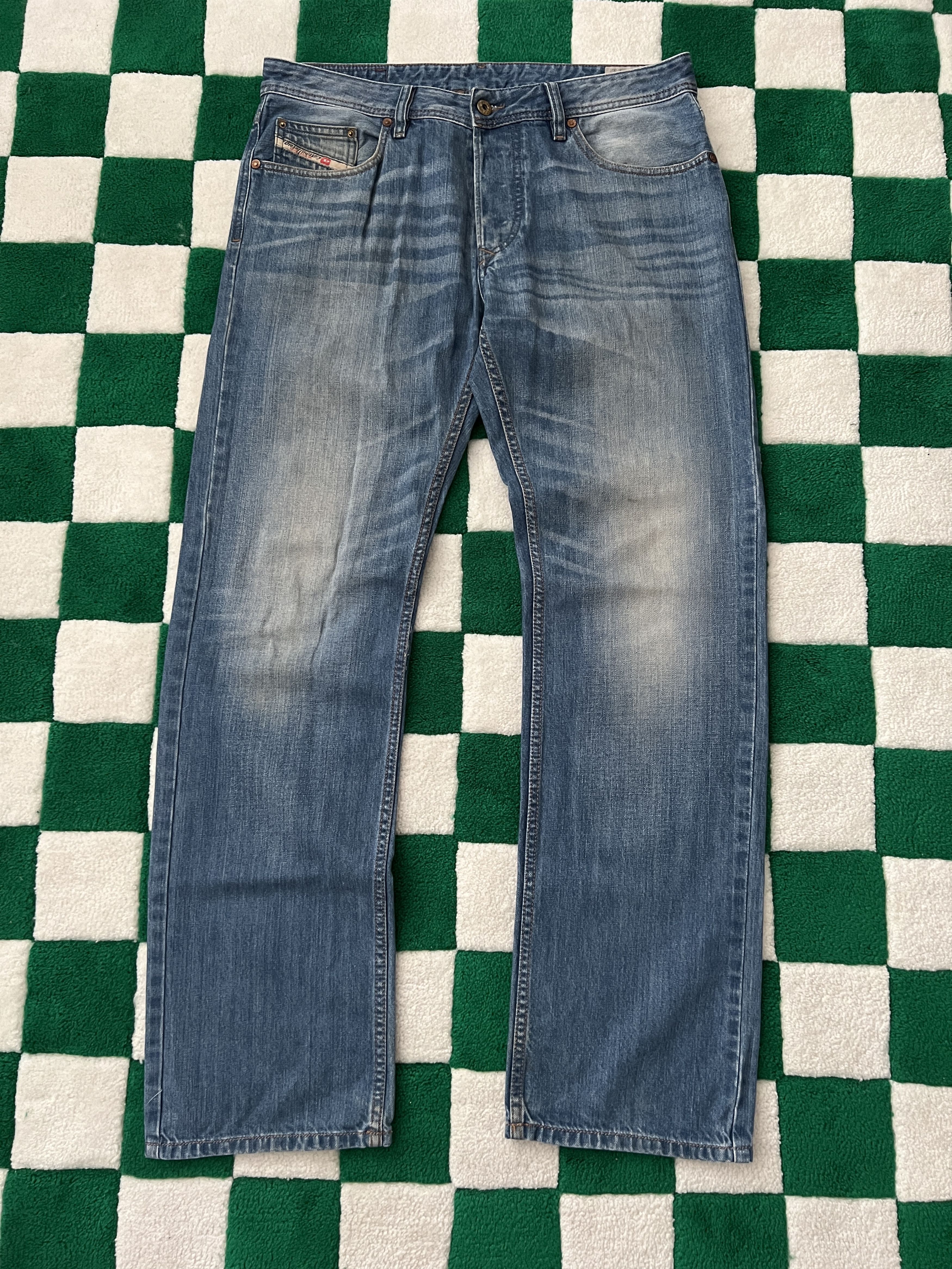 Diesel Vintage Y2K Diesel Larkee Washed Denim Jeans Size W34 L32 Size US 34 / EU 50 - 2 Thumbnail