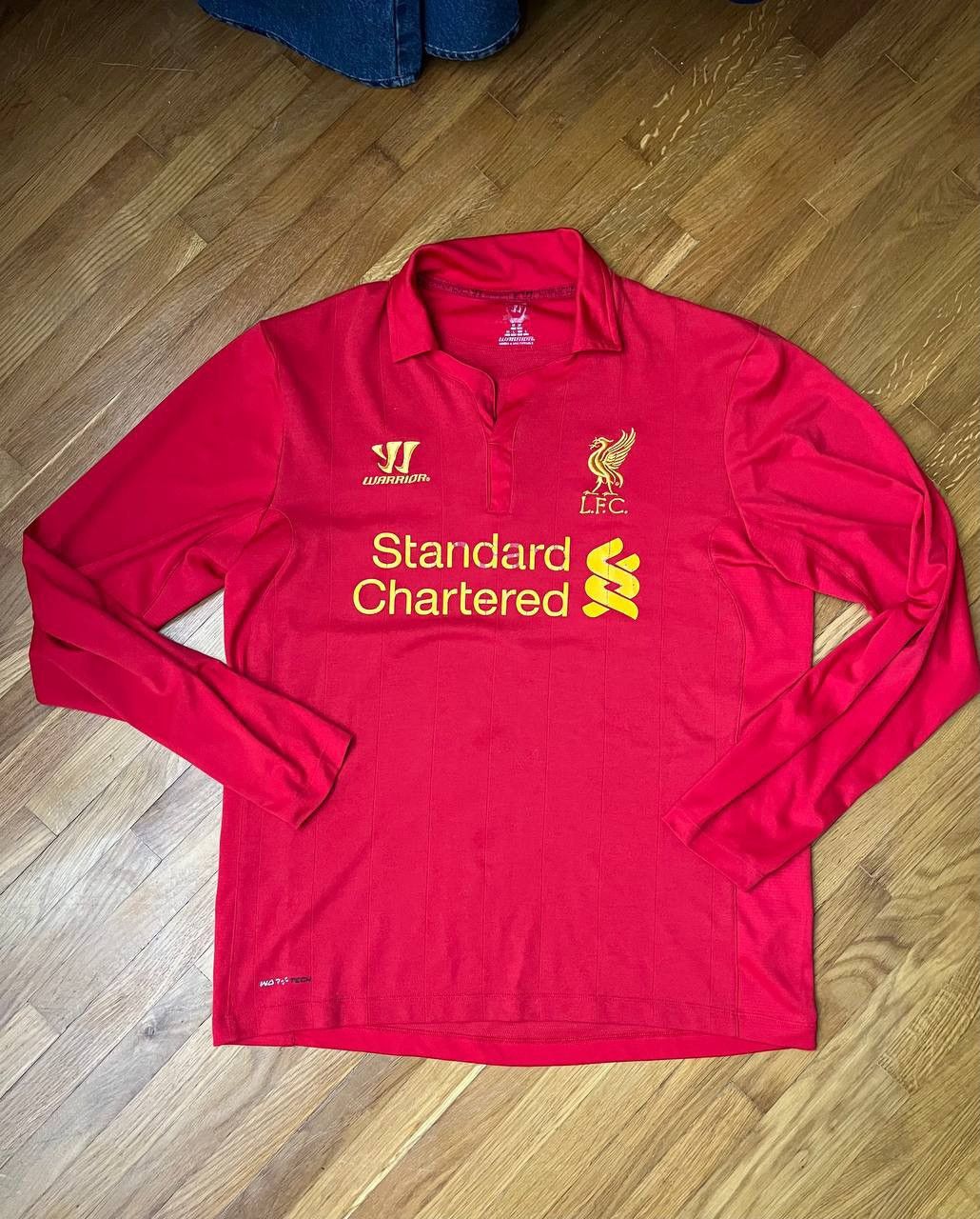 Warrior Liverpool FC 2012-2013 Warrior Home soccer jersey Size US L / EU 52-54 / 3 - 1 Thumbnail