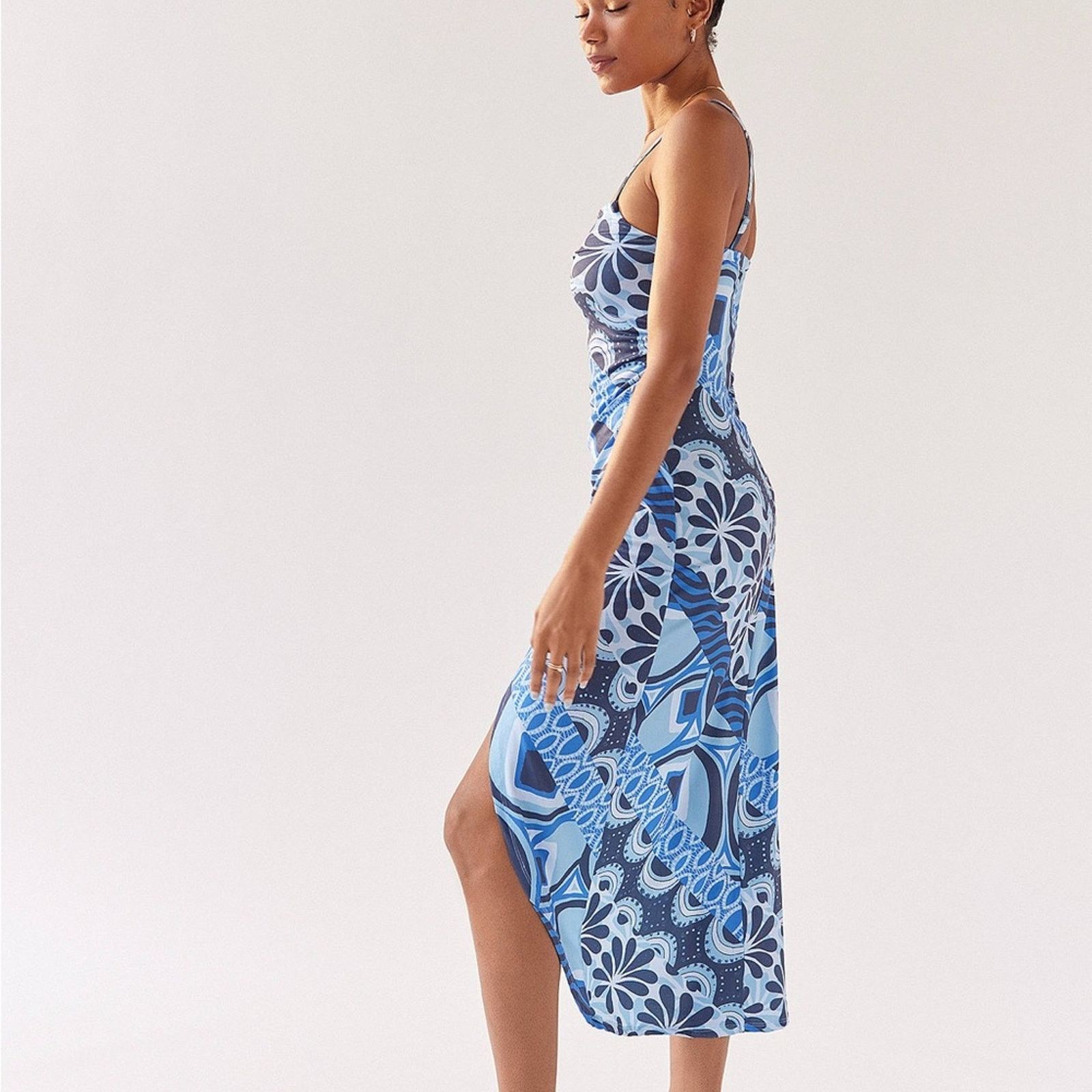 Urban Outfitters Urban Outfitters Solana Spliced SplitHem MidiDress Womens XS Size XS / US 0-2 / IT 36-38 - 3 Thumbnail