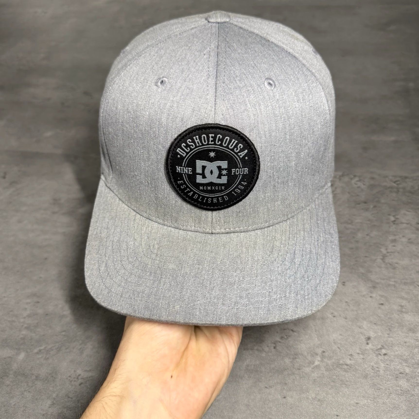 Vintage VINTAGE DC Shoes SnapBack Hat Gray Black Trucker Surf Skate Y2K Yupoong Trucker Cap Men One Size Adjustable Lightweight Baseball Cap Size ONE SIZE - 2 Thumbnail
