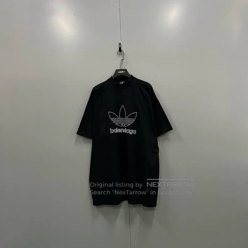 Balenciaga Balenciaga Brand Logo Letter Embroidered Short Sleeve Size US XL / EU 56 / 4 - 1 Thumbnail