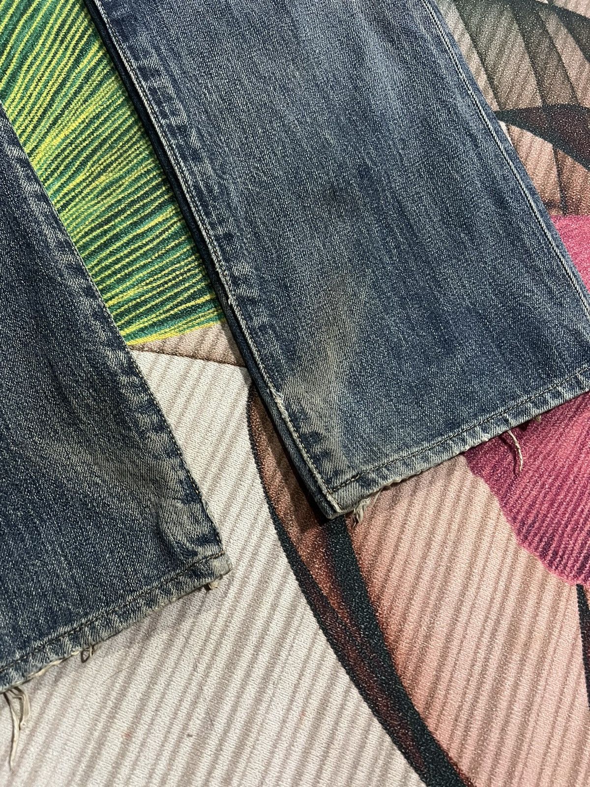 Levi's Vintage Levis 501 Distressed Jeans Rare Size US 30 / EU 46 - 4 Thumbnail