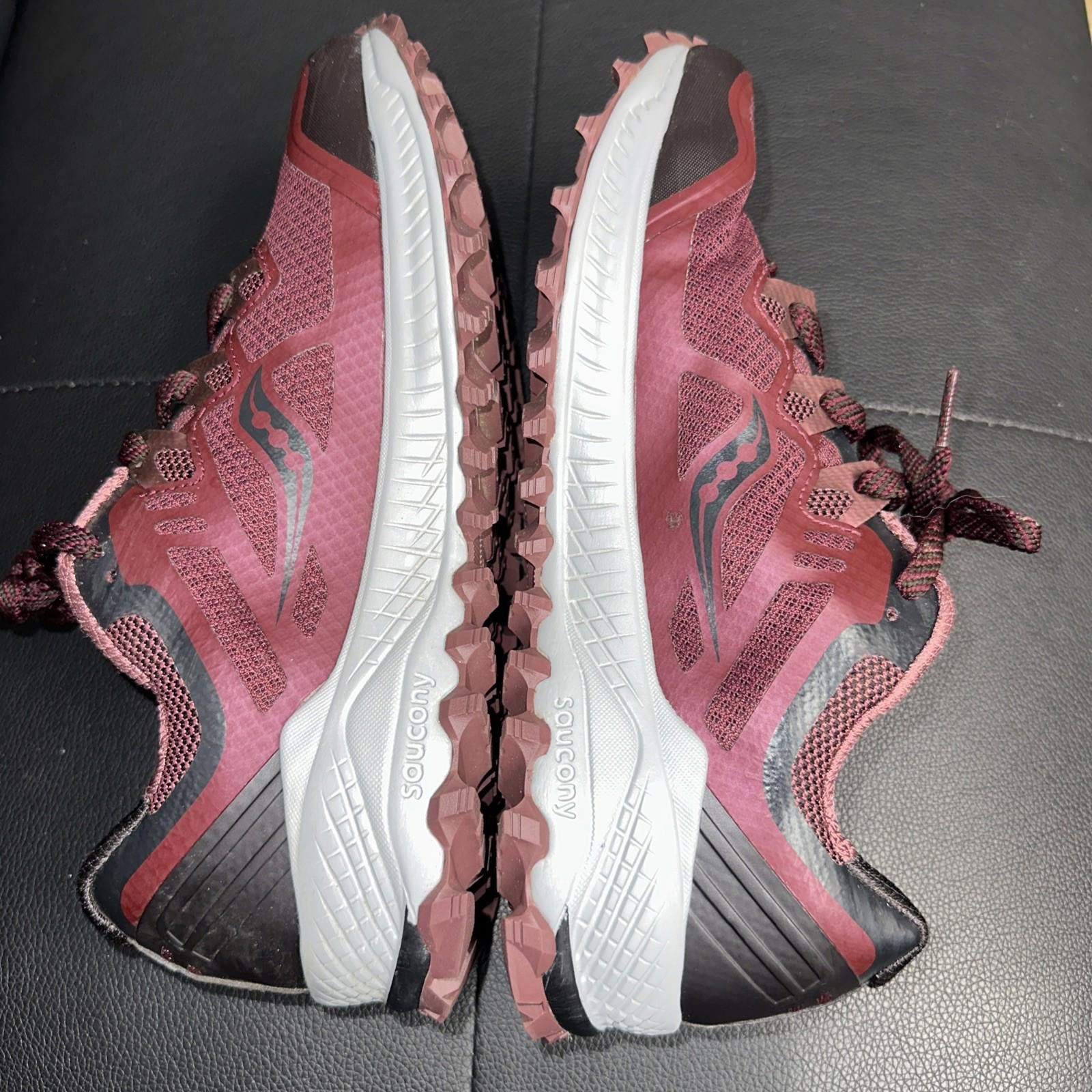 Saucony Saucony Women Everun Maroon Trail Running Hiking Shoe Size 9 Size US 9 / IT 39 - 5 Thumbnail