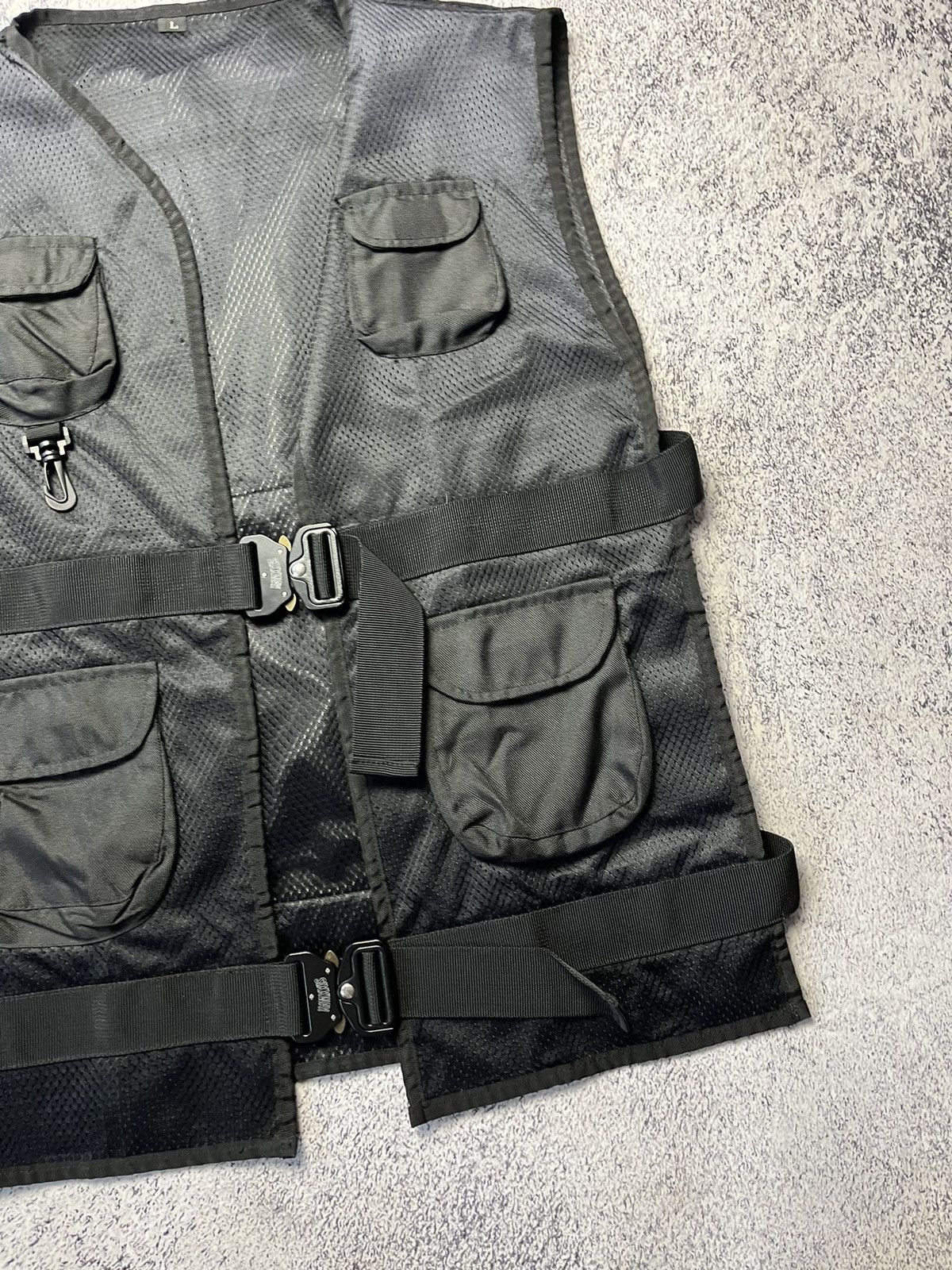 Japanese Brand Vintage Modular tech vest Multi pockets jacket Size US L / EU 52-54 / 3 - 21 Thumbnail