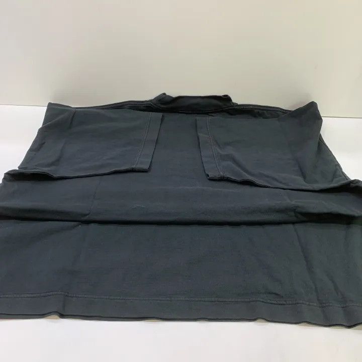Balenciaga Balenciaga Yeezy x Gap x Balenciaga 3/4 Sleeve Tee -2507 Size US S / EU 44-46 / 1 - 2 Thumbnail
