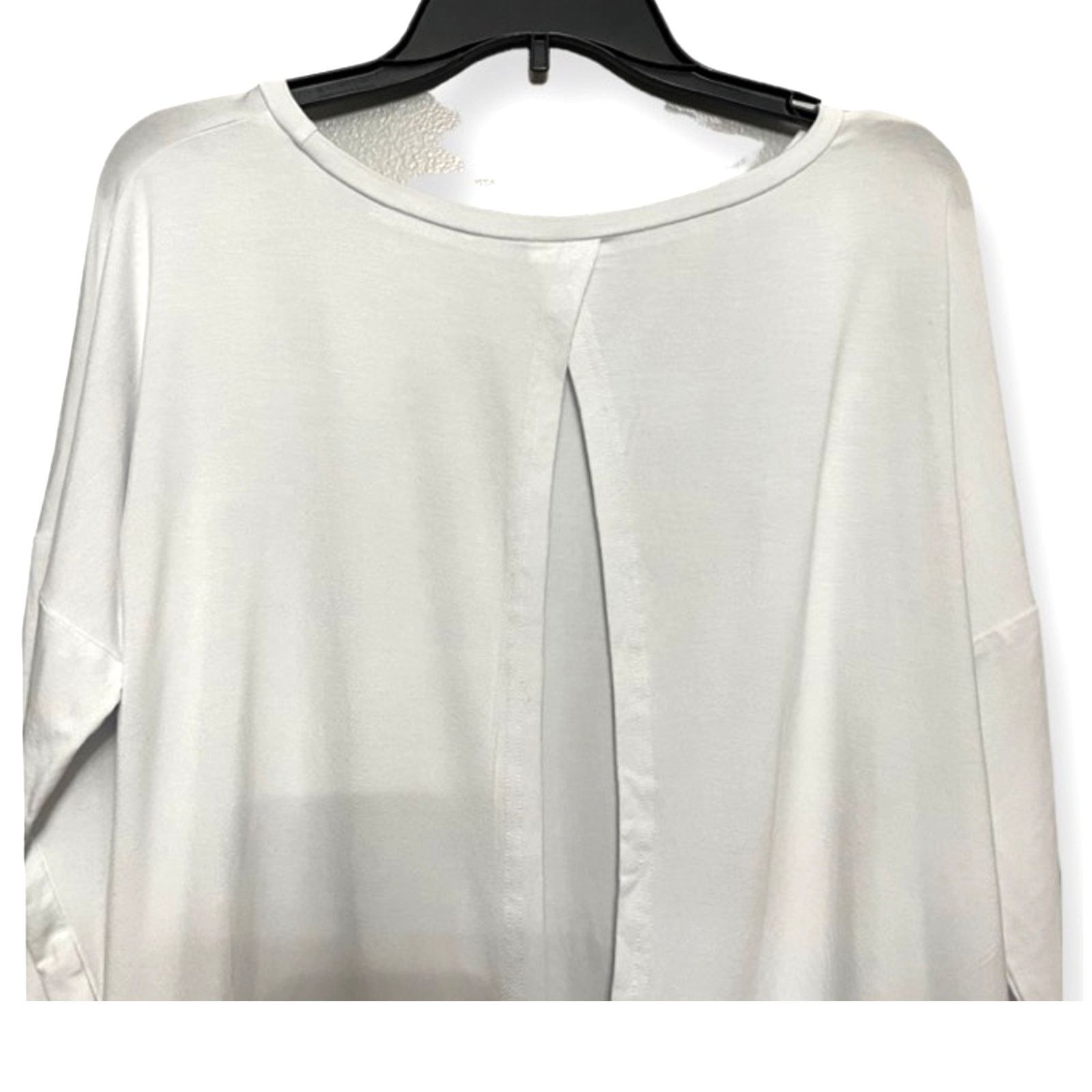 Other Blouse White Long Sleeve Boat Neck Twisted Back Cutout L Size L / US 10 / IT 46 - 5 Thumbnail