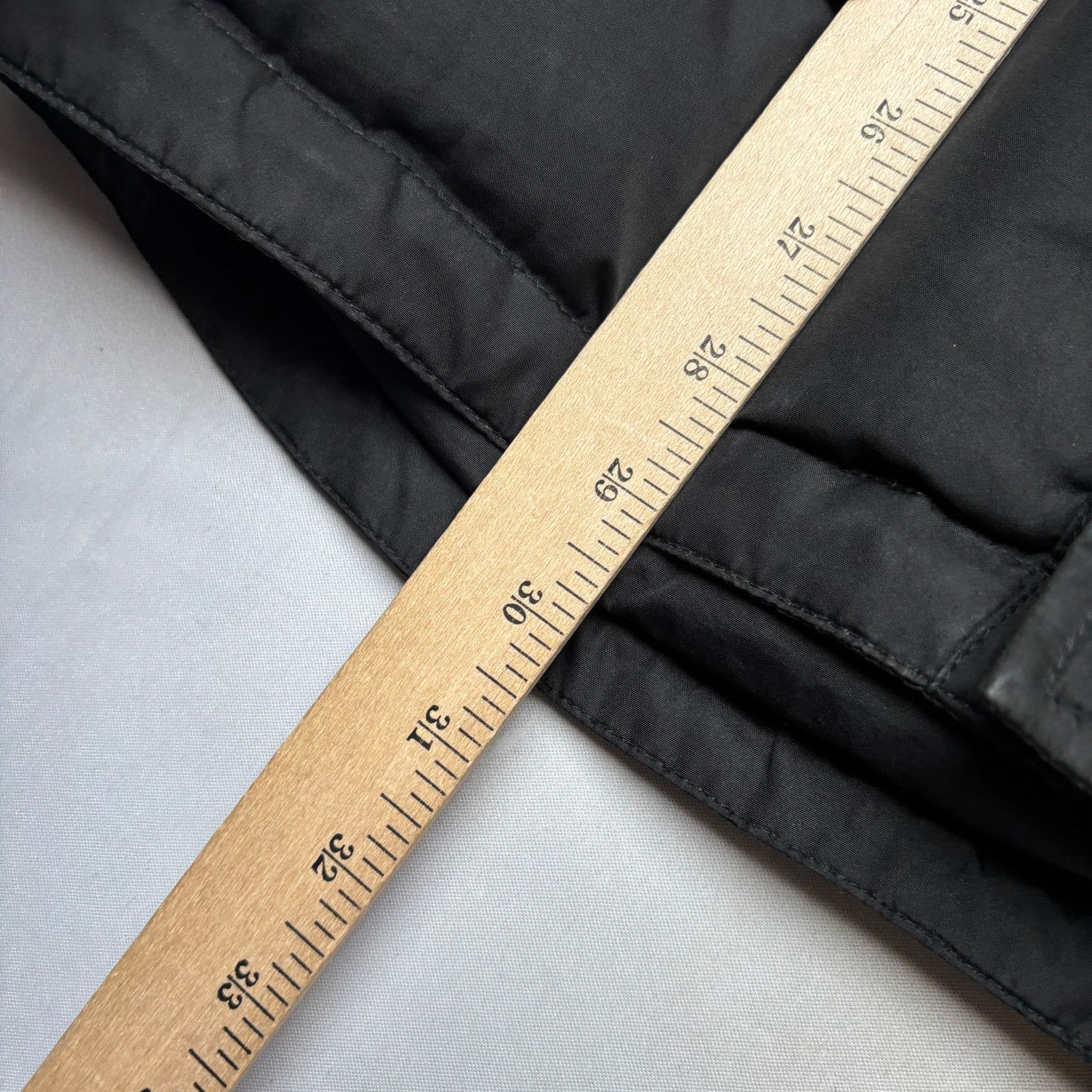 Vintage House TV Show Cast & Crew Down Puffer Vest Jacket Men's M Size US M / EU 48-50 / 2 - 7 Thumbnail