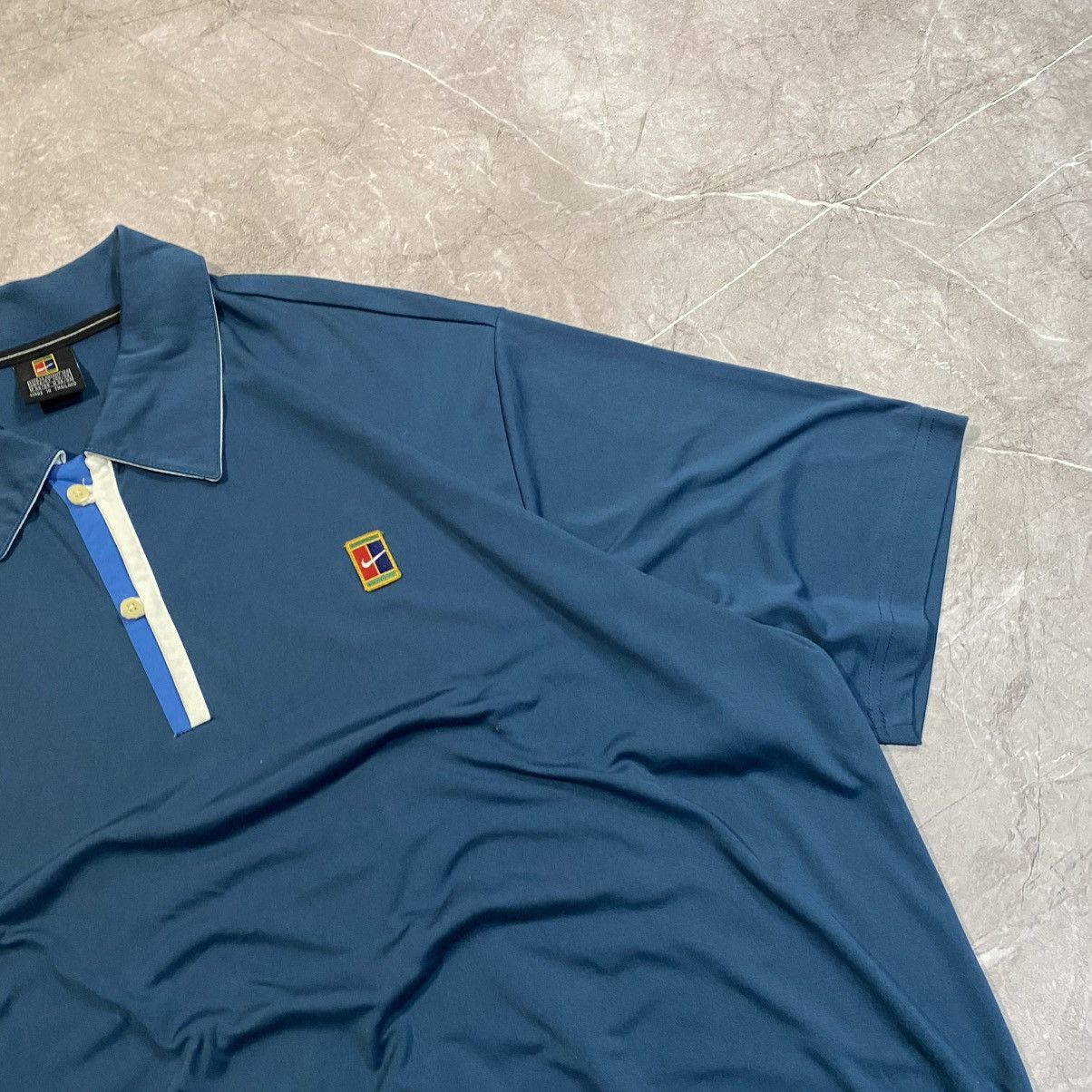 Vintage VINTAGE NIKE TEE POLO MINI SWOOSH USA 90s Size US XL / EU 56 / 4 - 2 Thumbnail