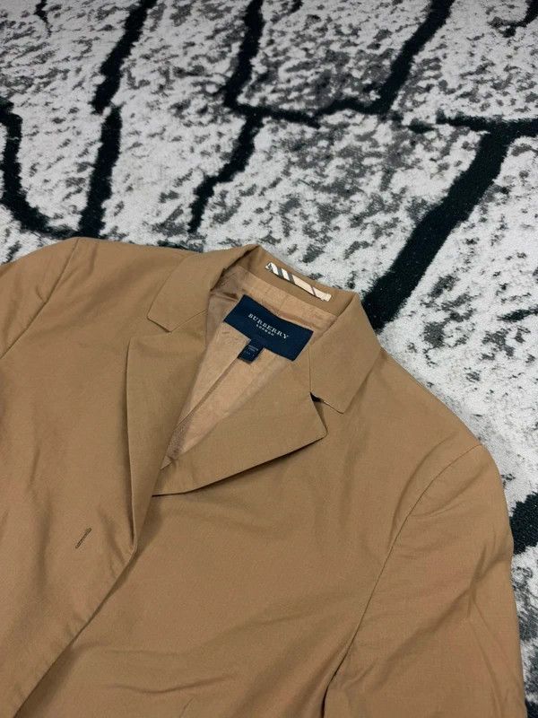 Burberry Burberry beige pattern jacket 34 XS Size XS / US 0-2 / IT 36-38 - 3 Thumbnail