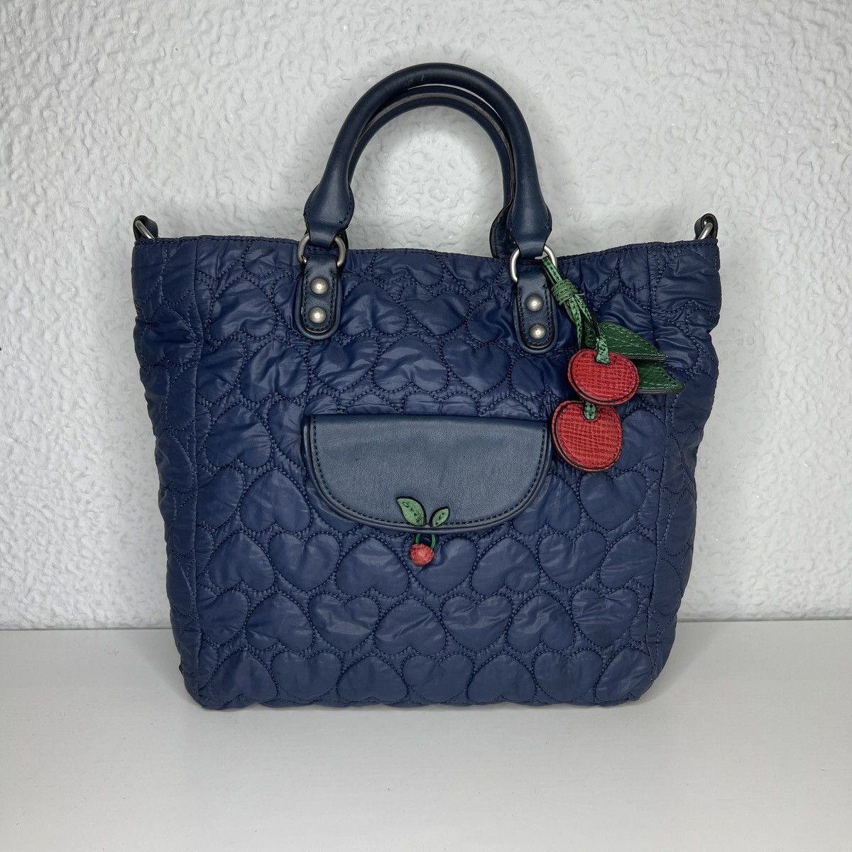 Juicy Couture Juicy Couture Shoulder Handle Tote Bag Quilted Hearts Cherry Size ONE SIZE - 1 Thumbnail
