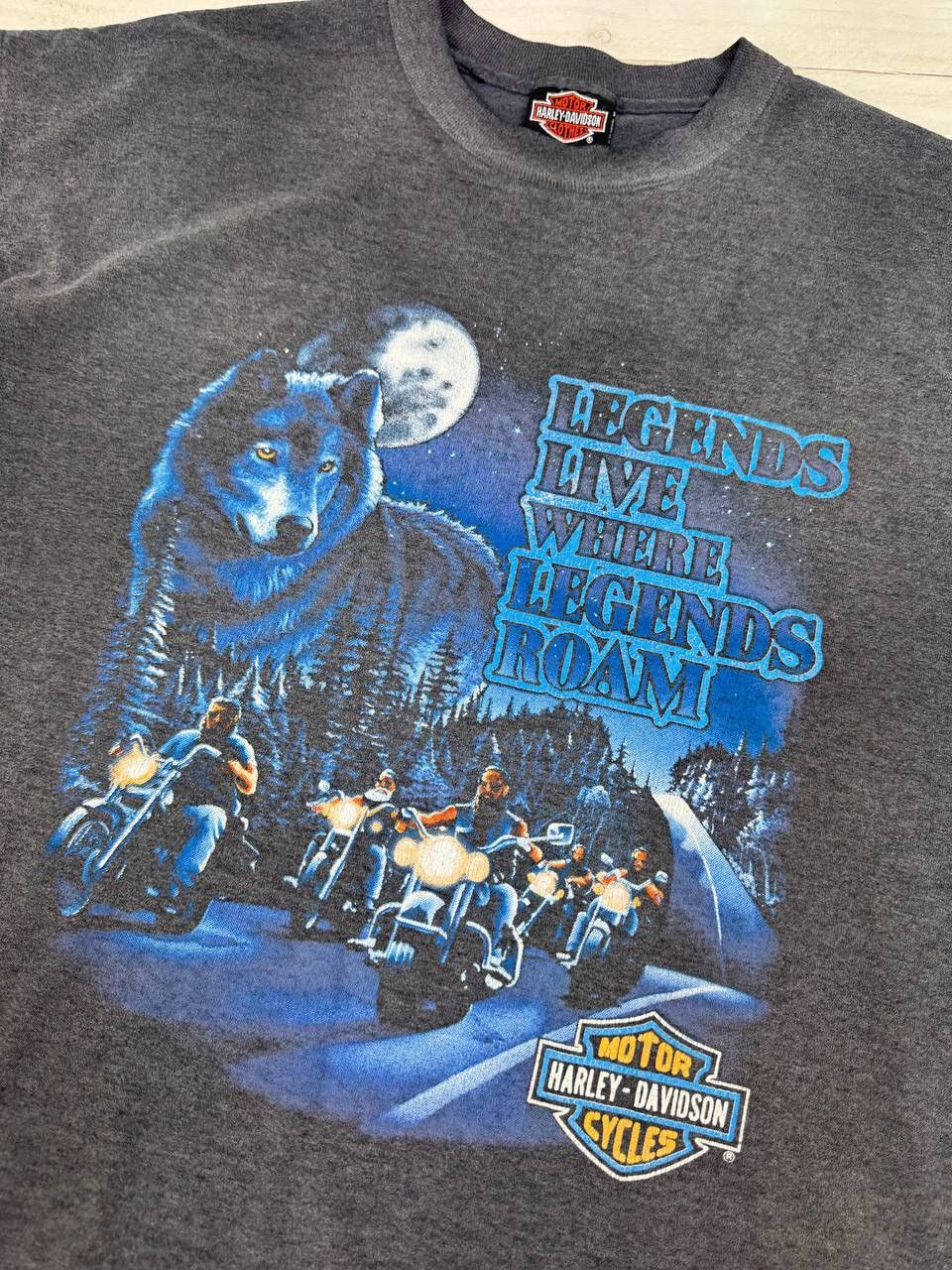 Harley Davidson Harley Davidson LEGENDS LIVE Where LEGENDS ROAM T Shirt Size US XL / EU 56 / 4 - 2 Thumbnail