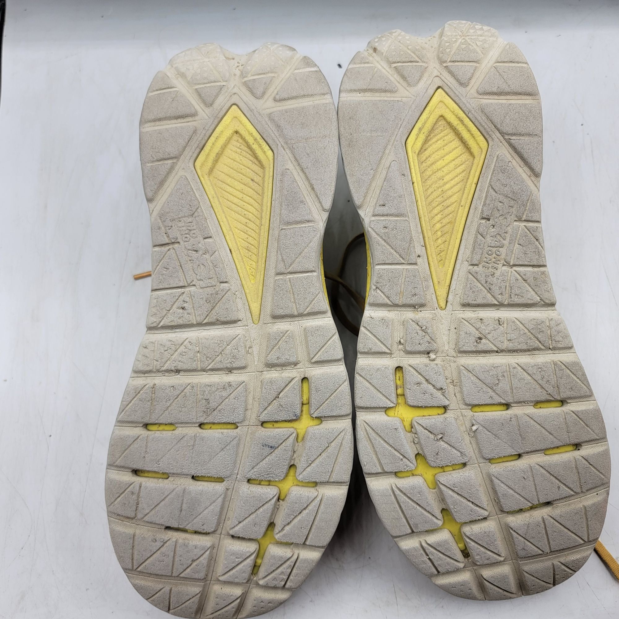 Hoka Hoka One One Mach 5 Mens 12 D Radiant Yellow Evening Primros Size US 12 / EU 45 - 7 Thumbnail