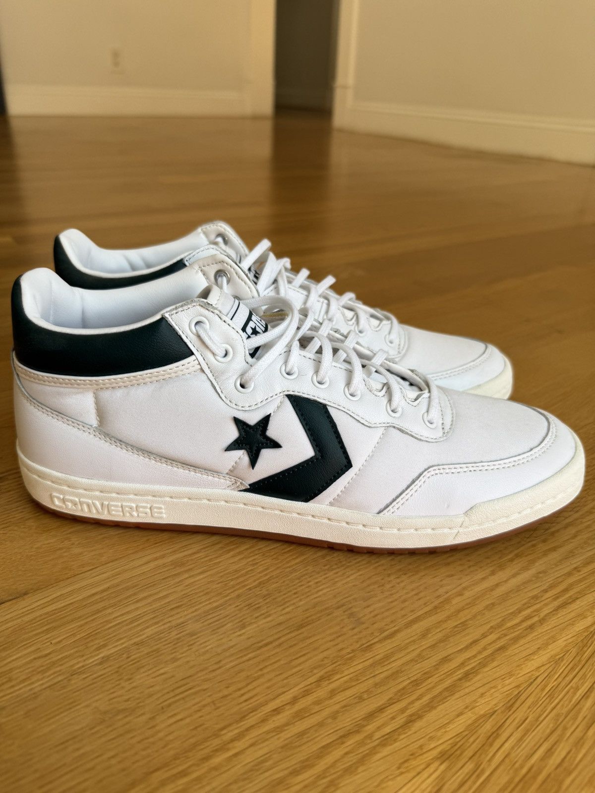 Converse Converse Fastbreak Pro Mid 'White Deep Emerald' Size US 10.5 / EU 43-44 - 2 Thumbnail