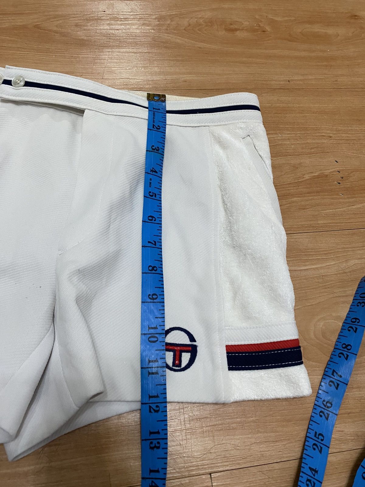 Sergio Tacchini Vintage sergio tacchini short pant sportwear Size US 28 / EU 44 - 9 Thumbnail