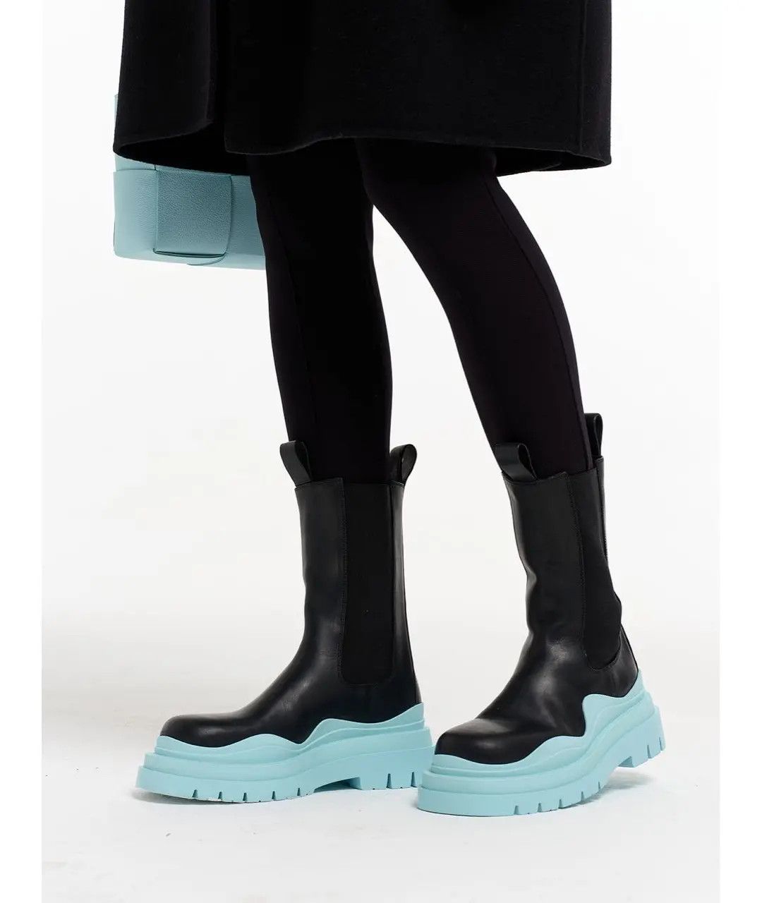 Bottega Veneta Black Pale Blue Tire Chelsea Boots Size US 10 / IT 40 - 3 Thumbnail
