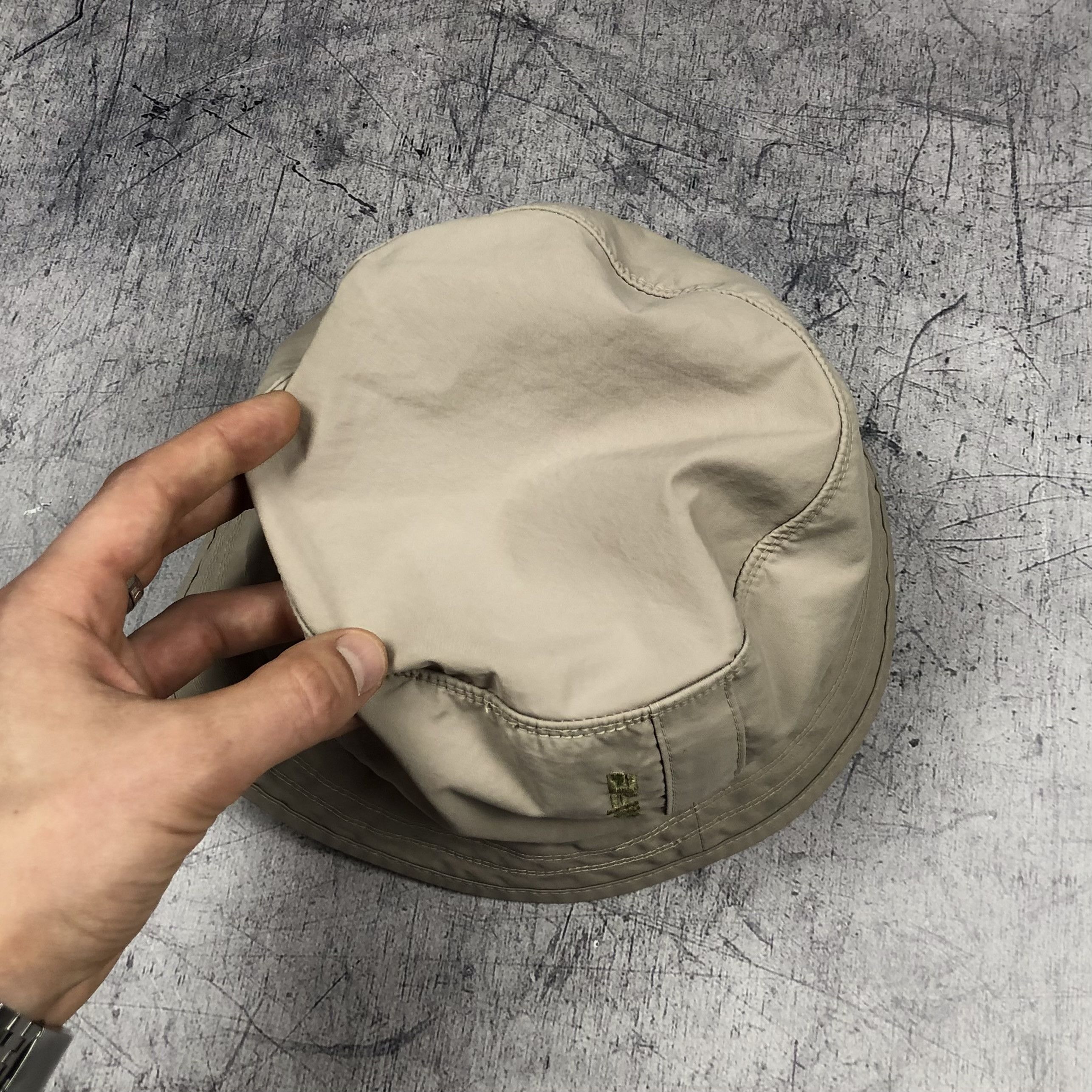 Nike Vintage Nike Nylon Bucket Hat Cap Size ONE SIZE - 6 Thumbnail