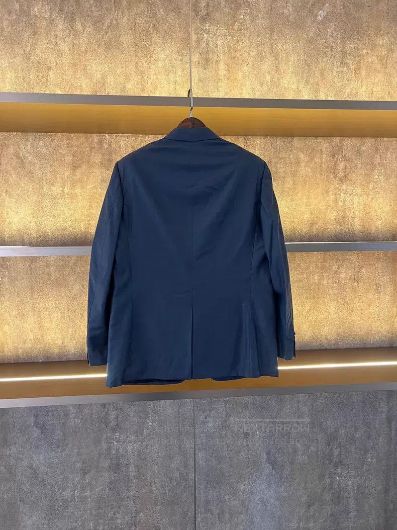 Hermes Hermes size 56 Wool and Mulberry Silk Blended Suit Size 34S - 2 Thumbnail