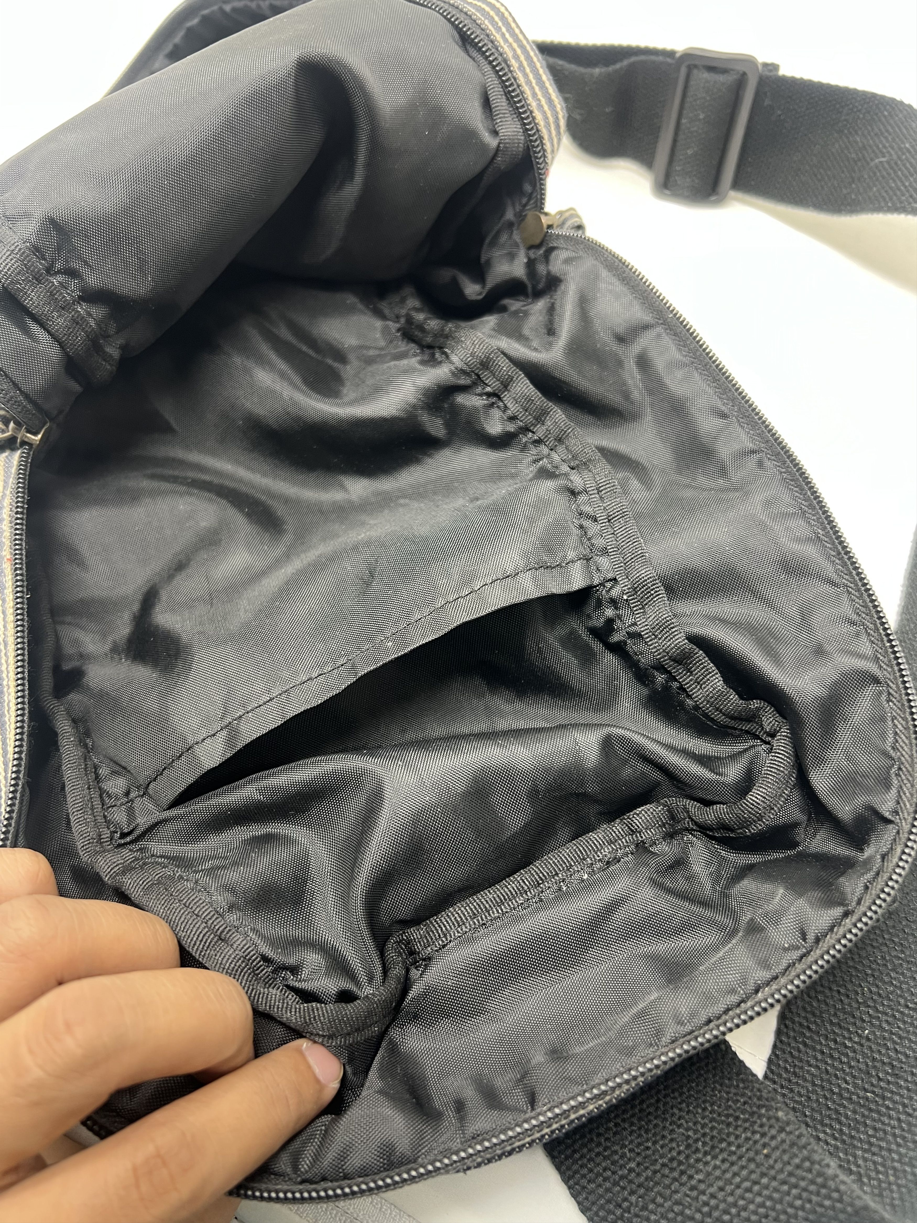 Wrangler Wrangler Crossbody Sling Bag Size ONE SIZE - 16 Thumbnail