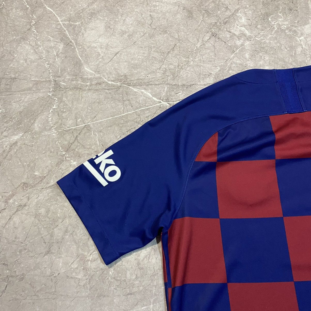 Nike NIKE BARCELONA TEE SOCCER JERSEY RAKUTEN LA LIGA Size US M / EU 48-50 / 2 - 8 Thumbnail