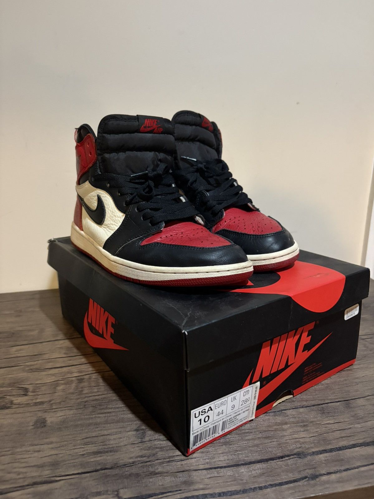 Jordan Brand 2017 Jordan 1 Bred Toe Size US 10 / EU 43 - 1 Thumbnail