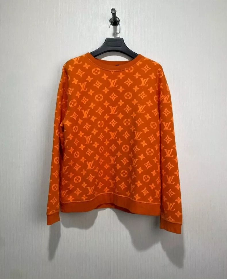 Louis Vuitton Louis Vuitton Orange flocked full-print sweatshirt Size US L / EU 52-54 / 3 - 1 Thumbnail