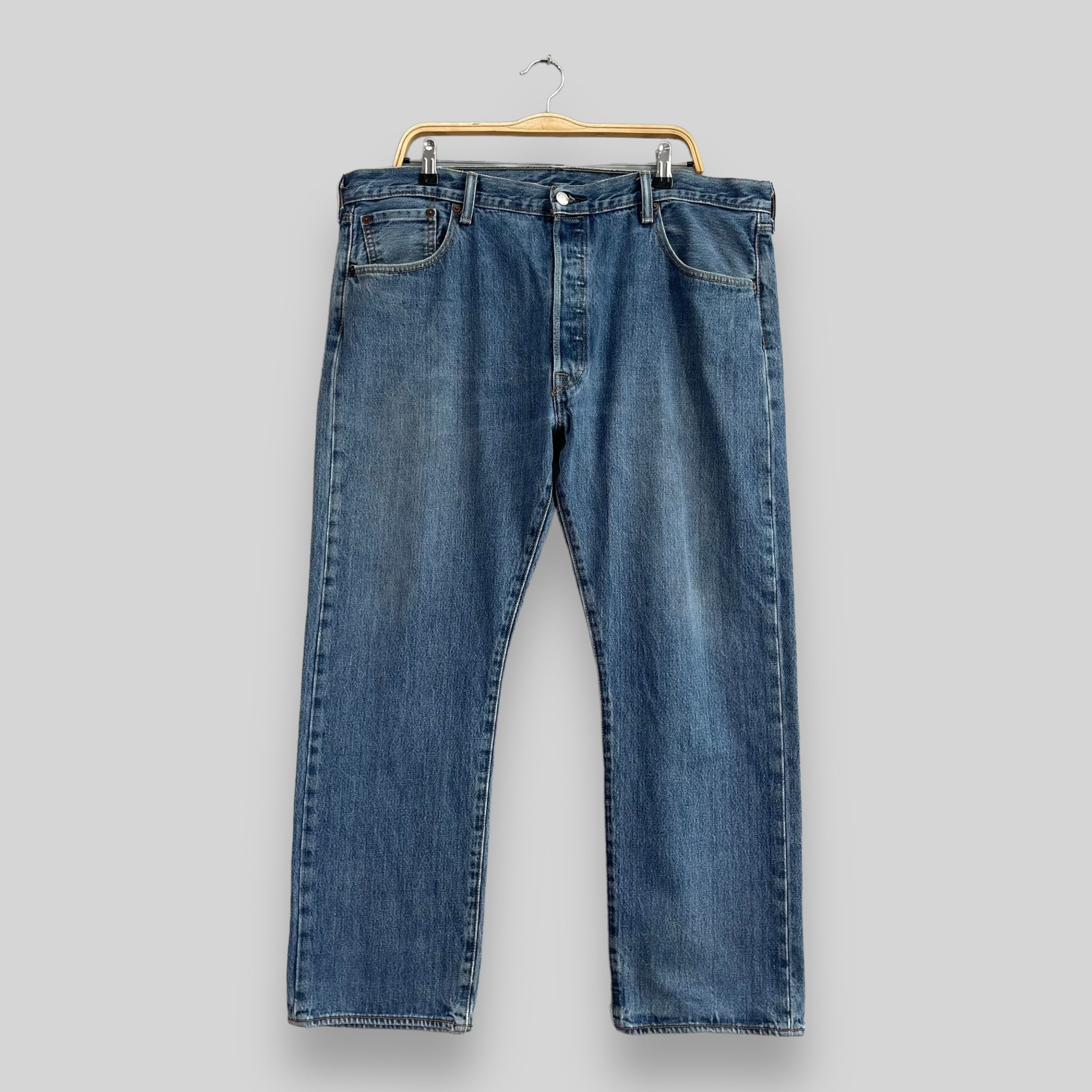 Size 40 Vintage Levis 501 Distressed Dirty Medium Wash Jeans