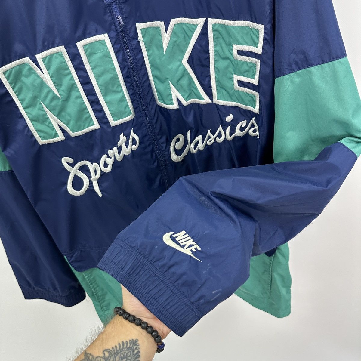 Vintage Vintage 90s Nike Embroidered logo zip up light jacket y2k og Size US L / EU 52-54 / 3 - 8 Thumbnail