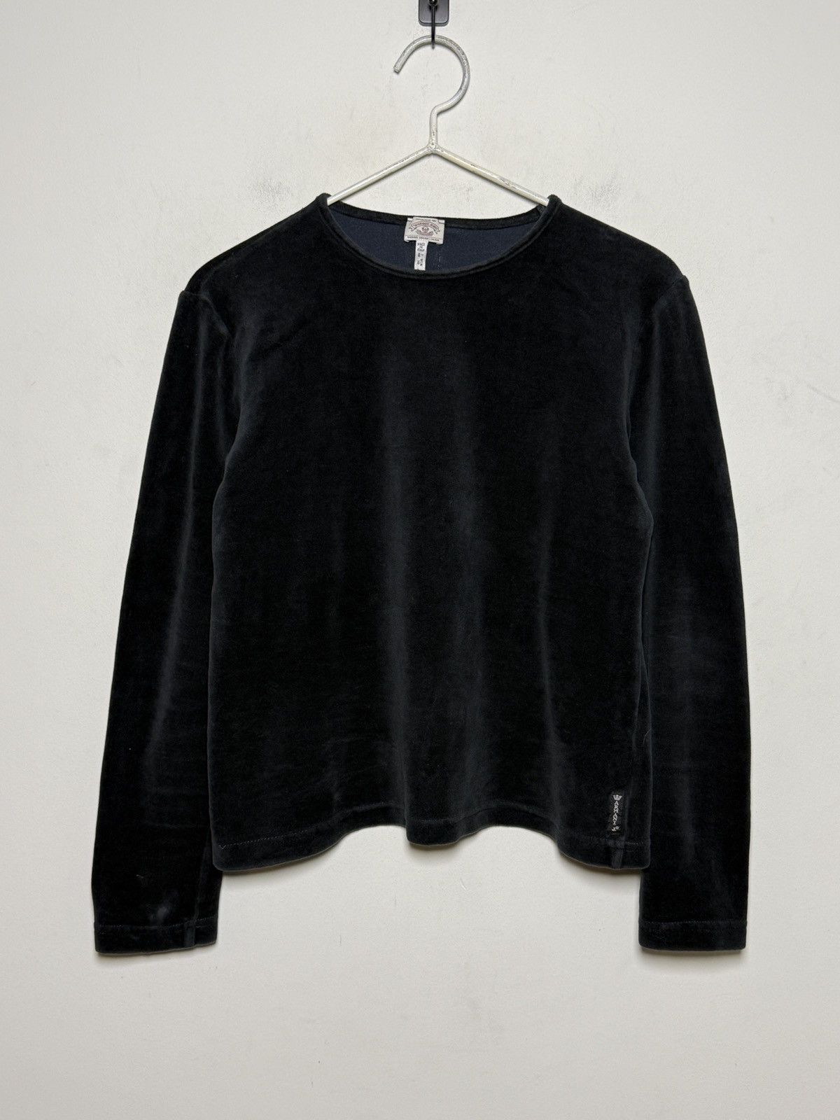 Giorgio Armani Armani Jeans black velour long sleeve y2k vintage Size US S / EU 44-46 / 1 - 2 Thumbnail